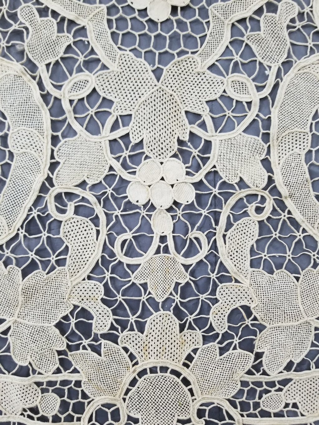 Vintage Italian Point De Venise Needle Lace Tablecloth 256x225cm