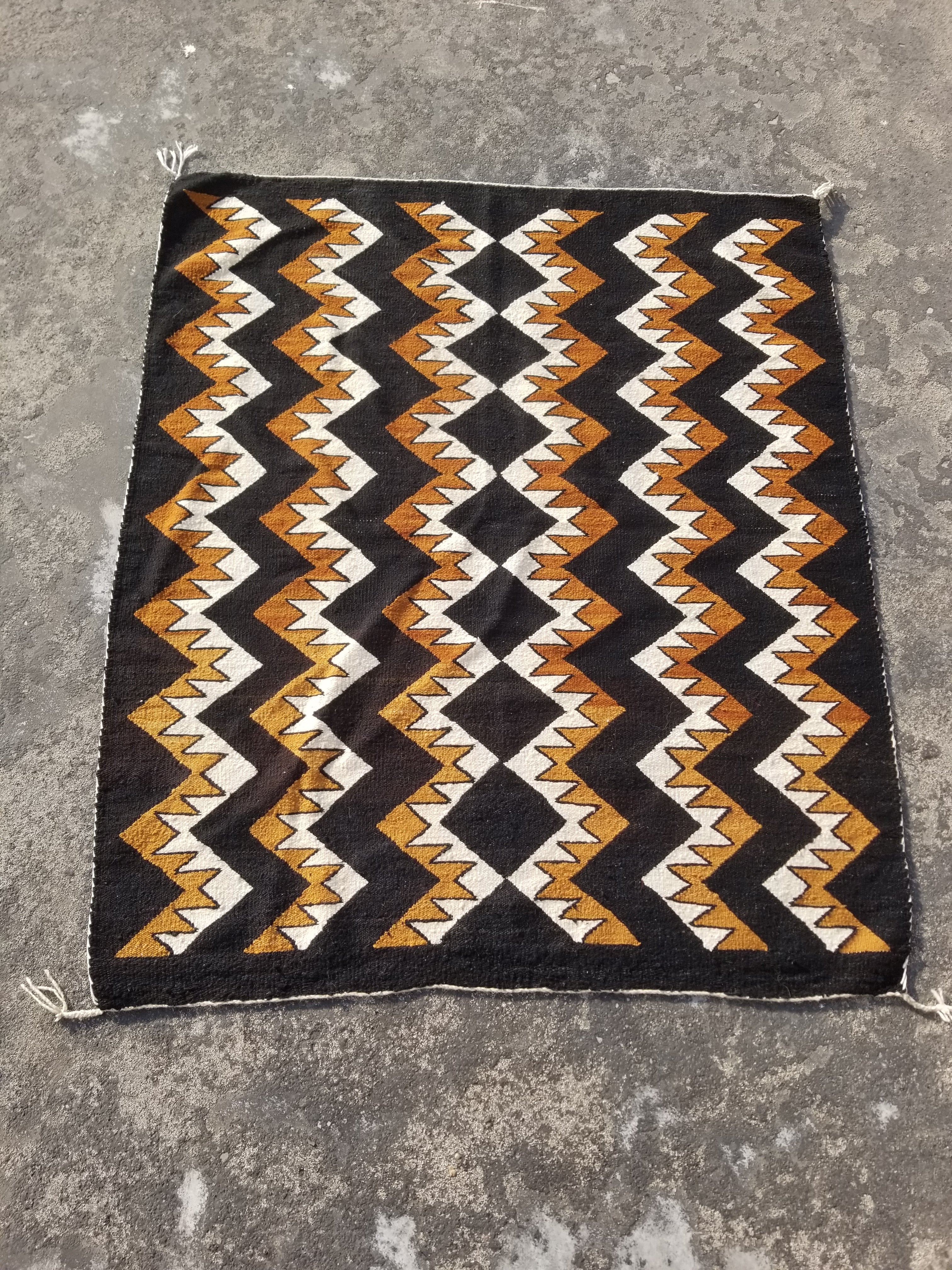 Vintage Handmade Native American Navajo Style Geometric Wool Kilim 132x115cm