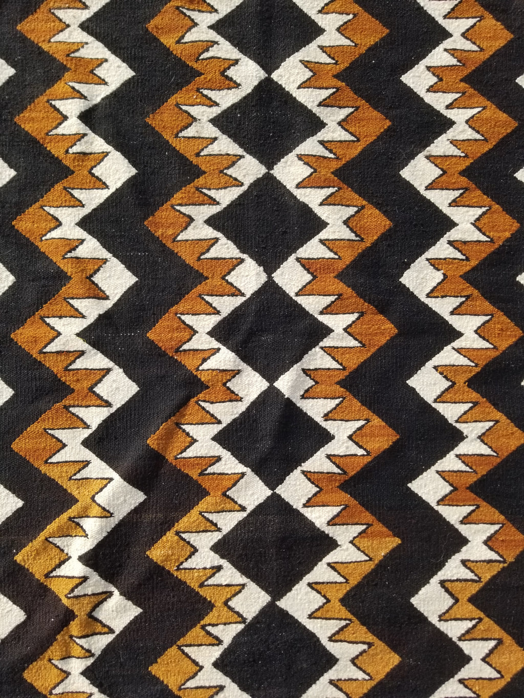 Vintage Handmade Native American Navajo Style Geometric Wool Kilim 132x115cm