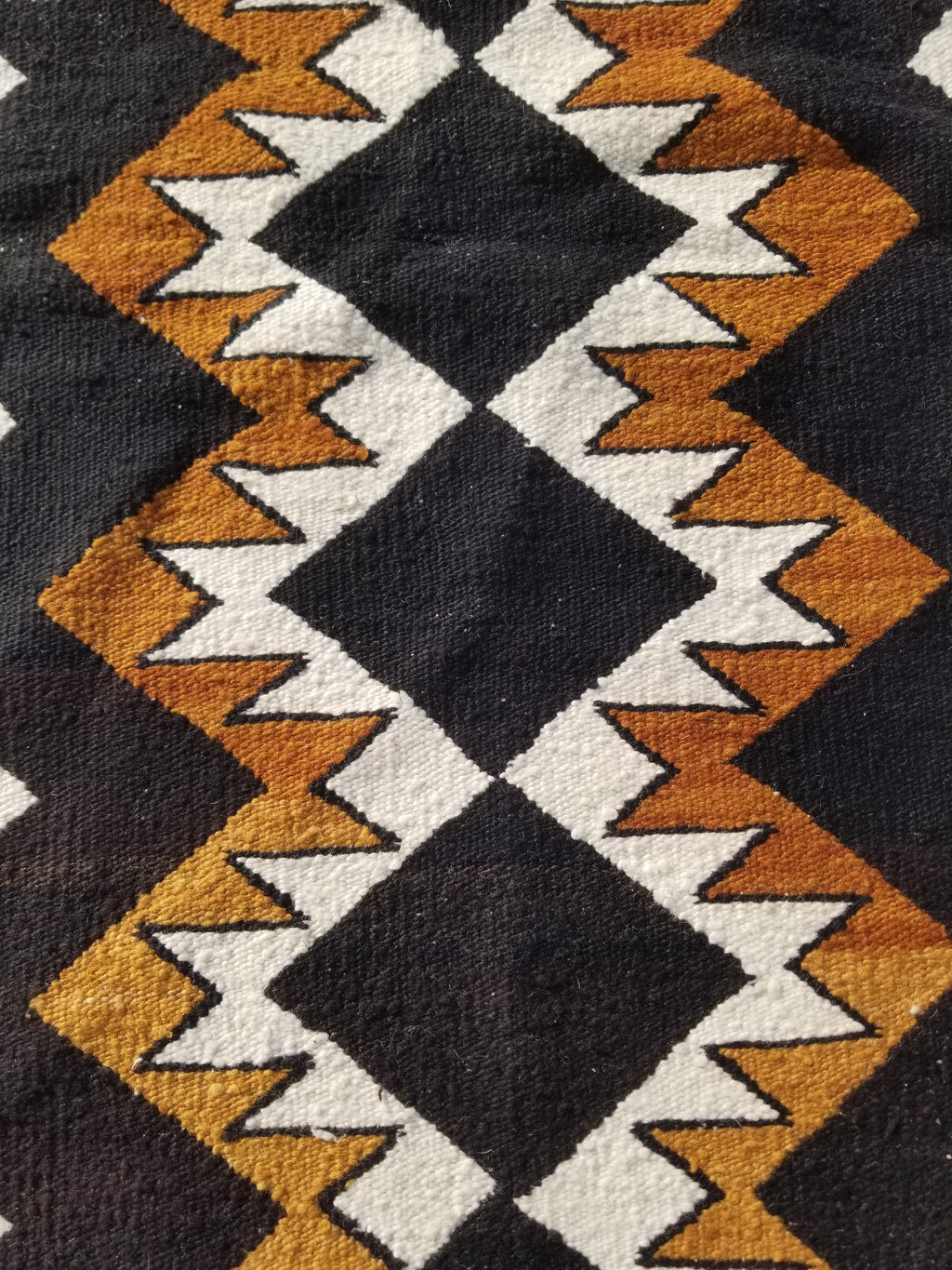 Vintage Handmade Native American Navajo Style Geometric Wool Kilim 132x115cm
