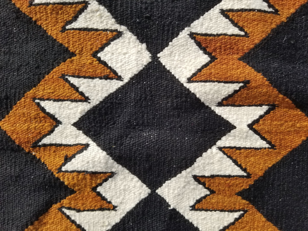 Vintage Handmade Native American Navajo Style Geometric Wool Kilim 132x115cm