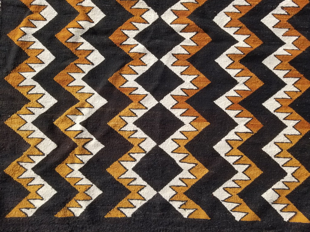 Vintage Handmade Native American Navajo Style Geometric Wool Kilim 132x115cm