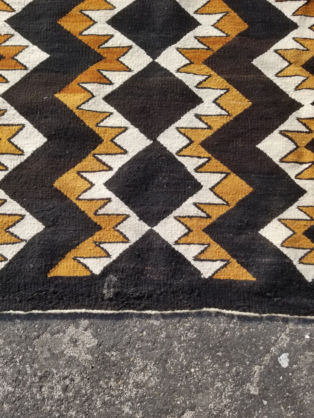 Vintage Handmade Native American Navajo Style Geometric Wool Kilim 132x115cm