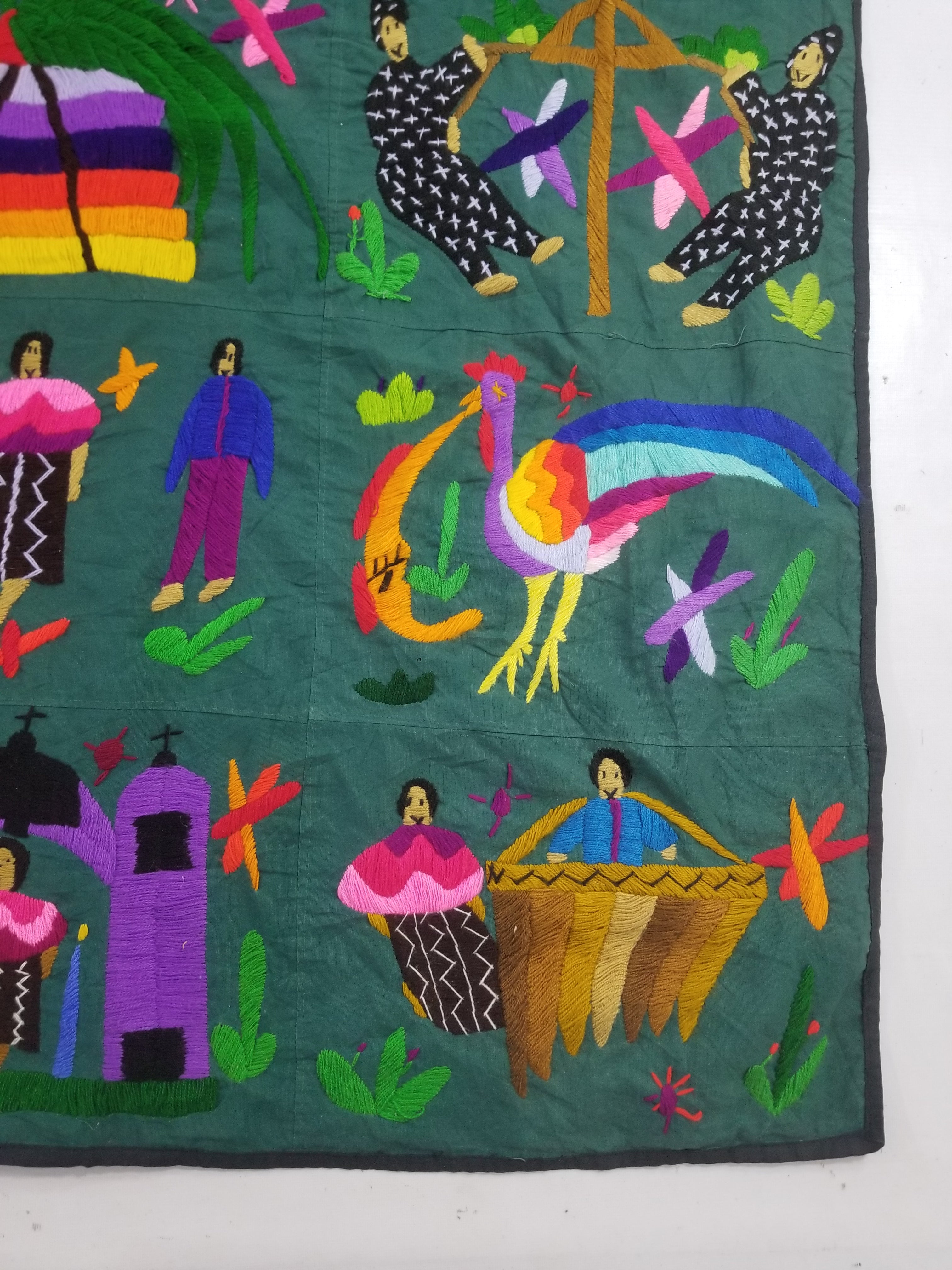 Vintage Mexican Otomi Embroidered Folk Art Decorative Textile 213x187cm