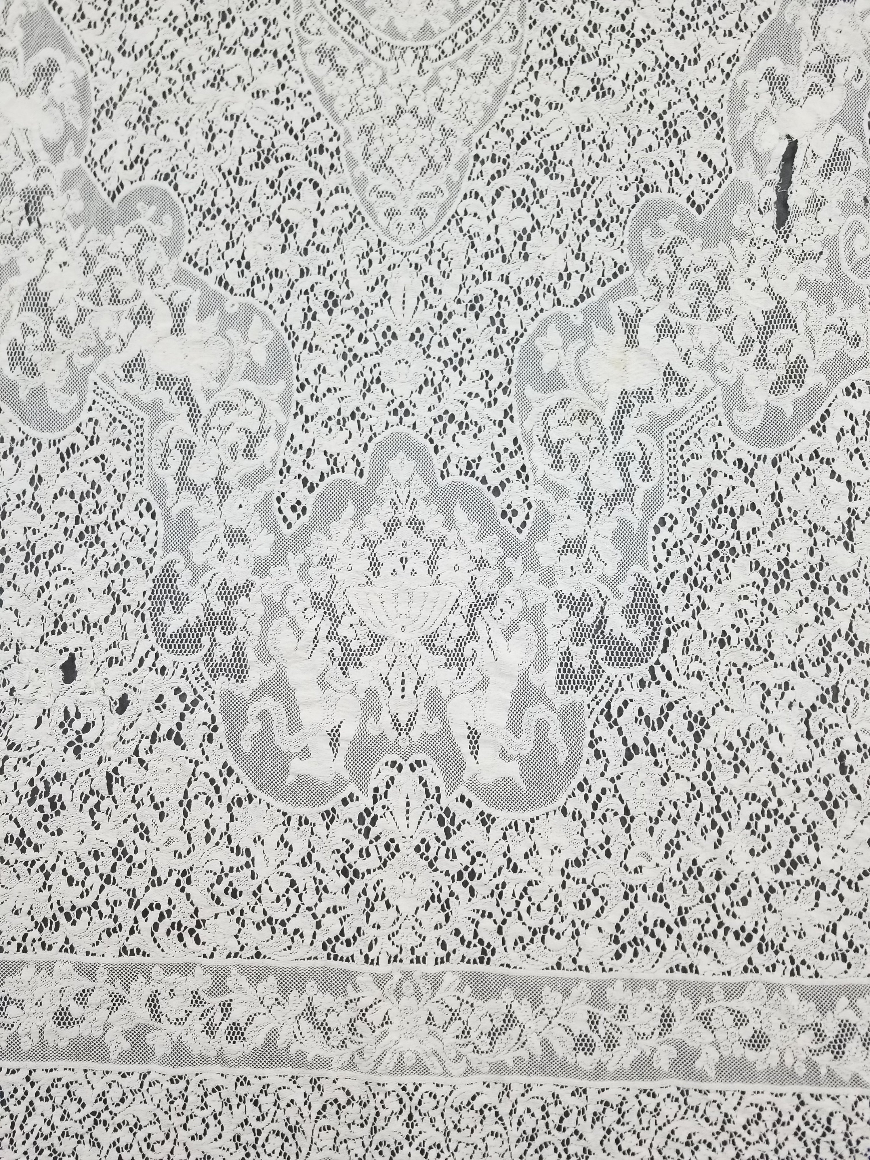 Vintage European Floral & Cherub Brussels Lace Tablecloth 250x50cm