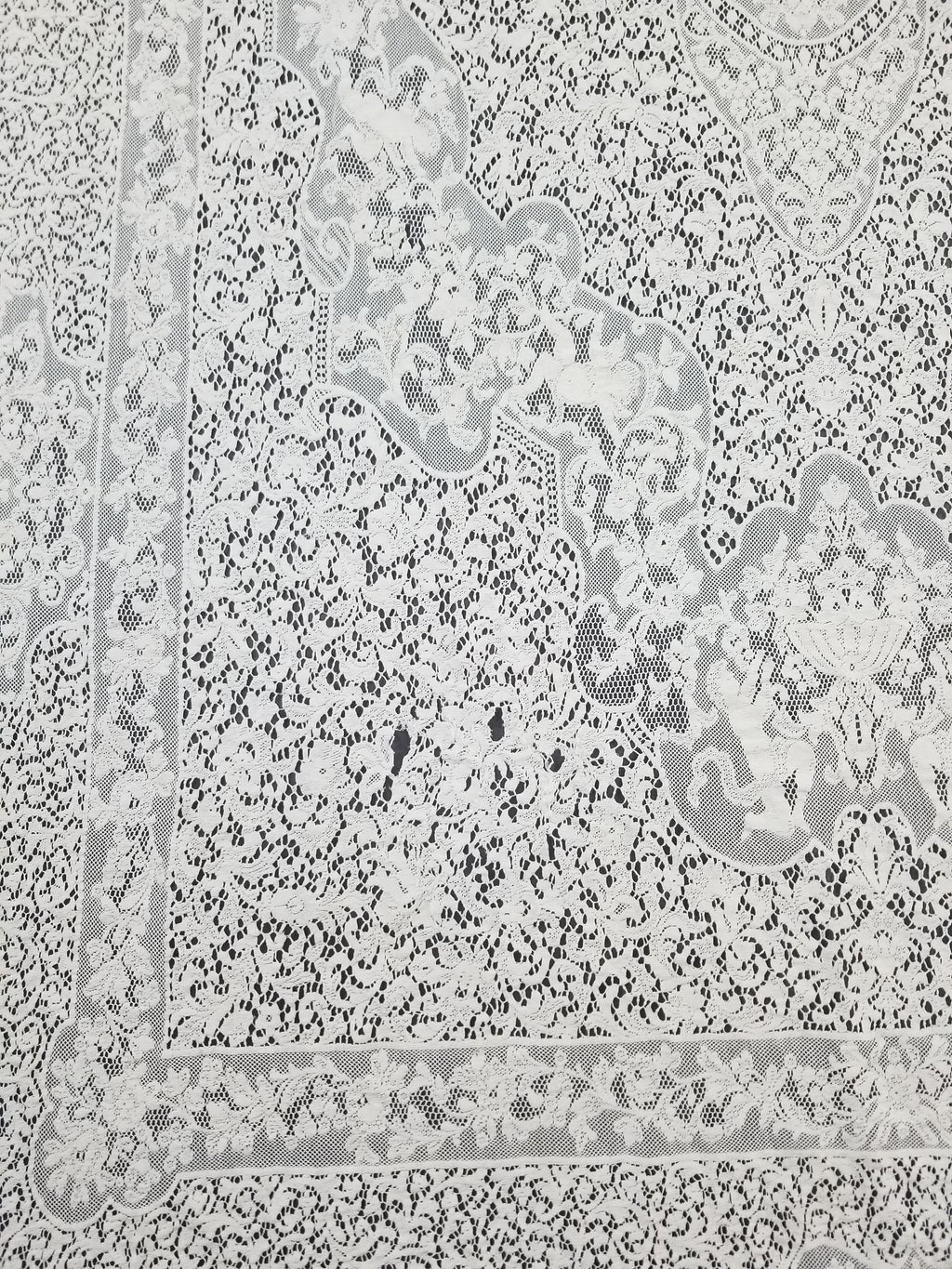 Vintage European Floral & Cherub Brussels Lace Tablecloth 250x50cm