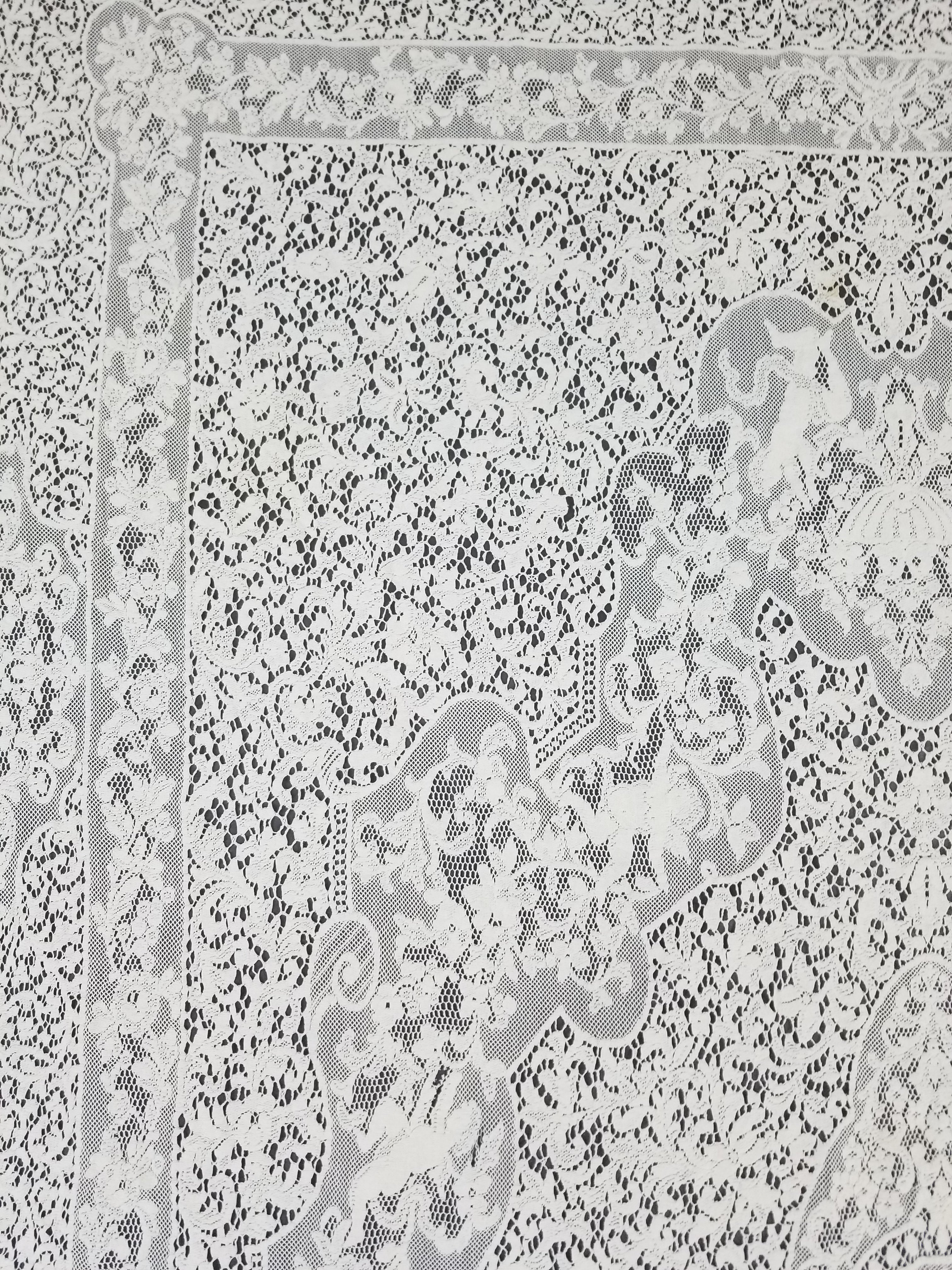 Vintage European Floral & Cherub Brussels Lace Tablecloth 250x50cm