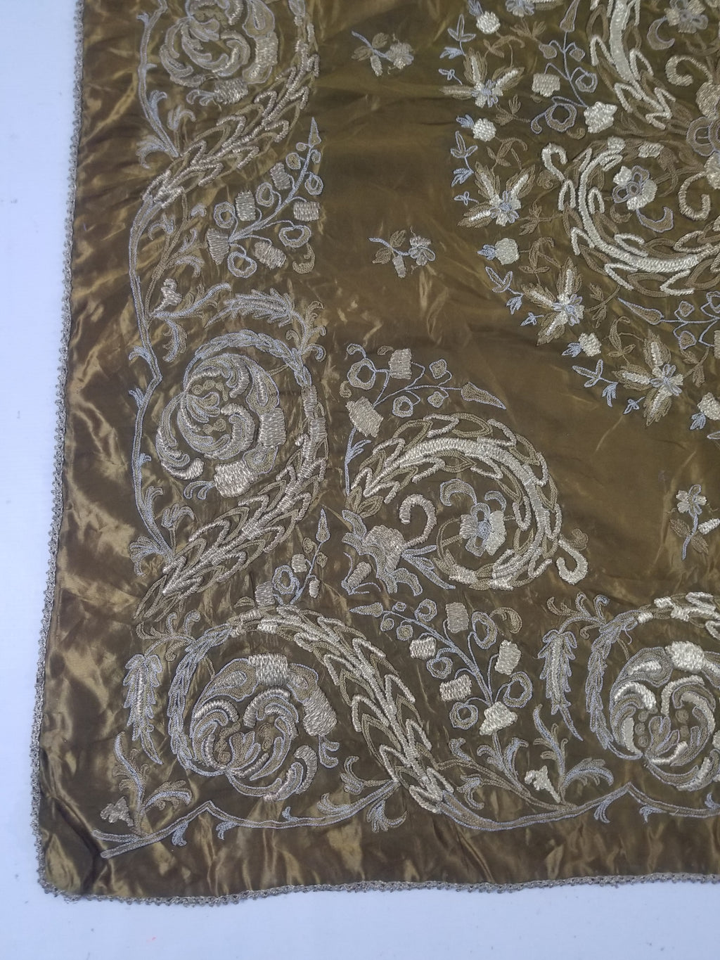 Antique Ottoman Floral Medallion Embroidered Silk Tapestry 118x114cm