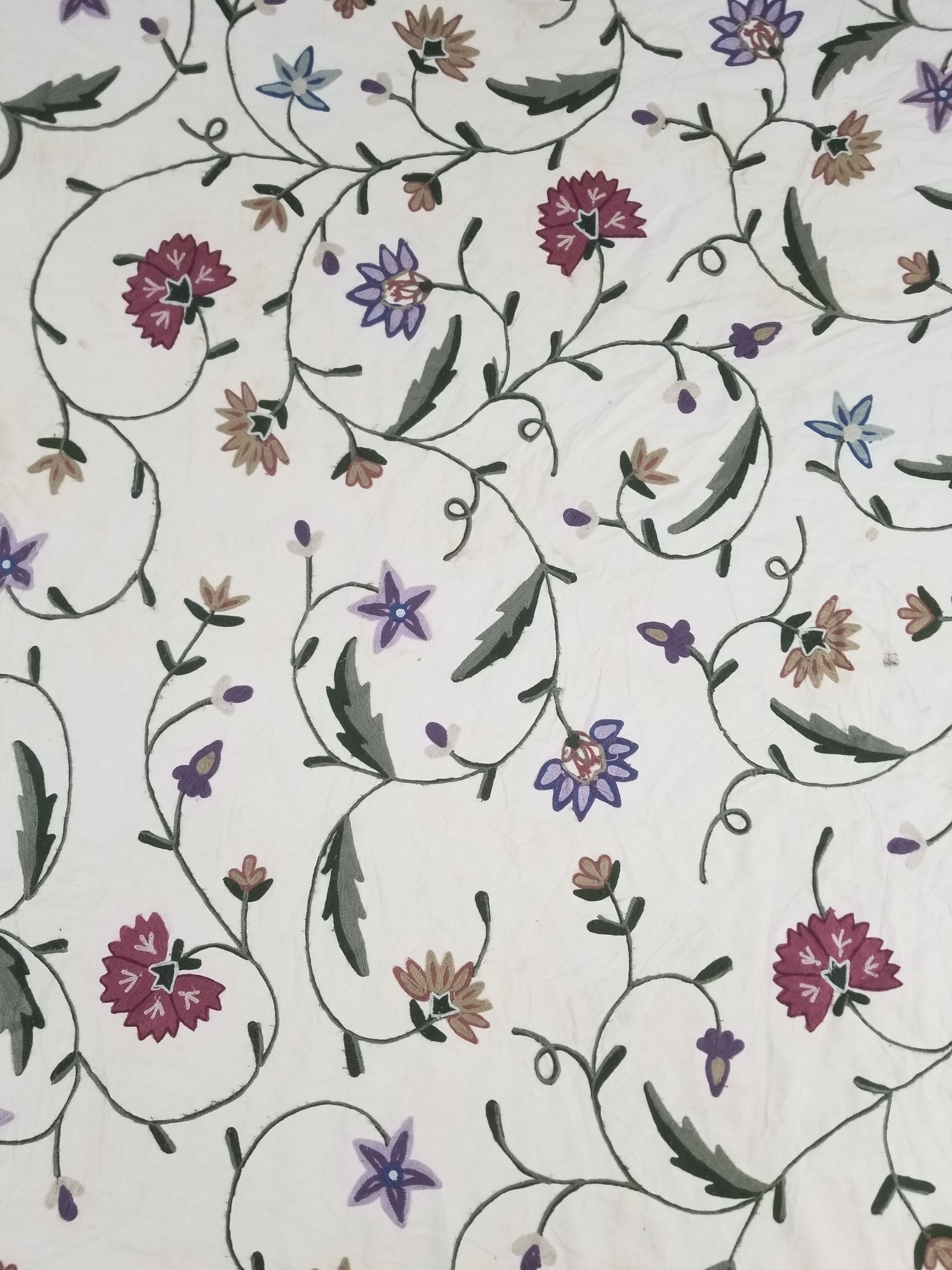 Vintage Traditional Kashmiri Crewel Embroidered Floral Bedspread 242x220cm