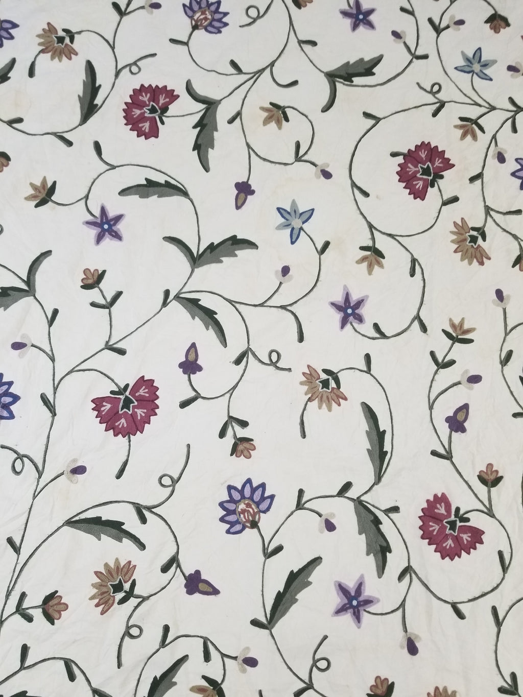 Vintage Traditional Kashmiri Crewel Embroidered Floral Bedspread 242x220cm