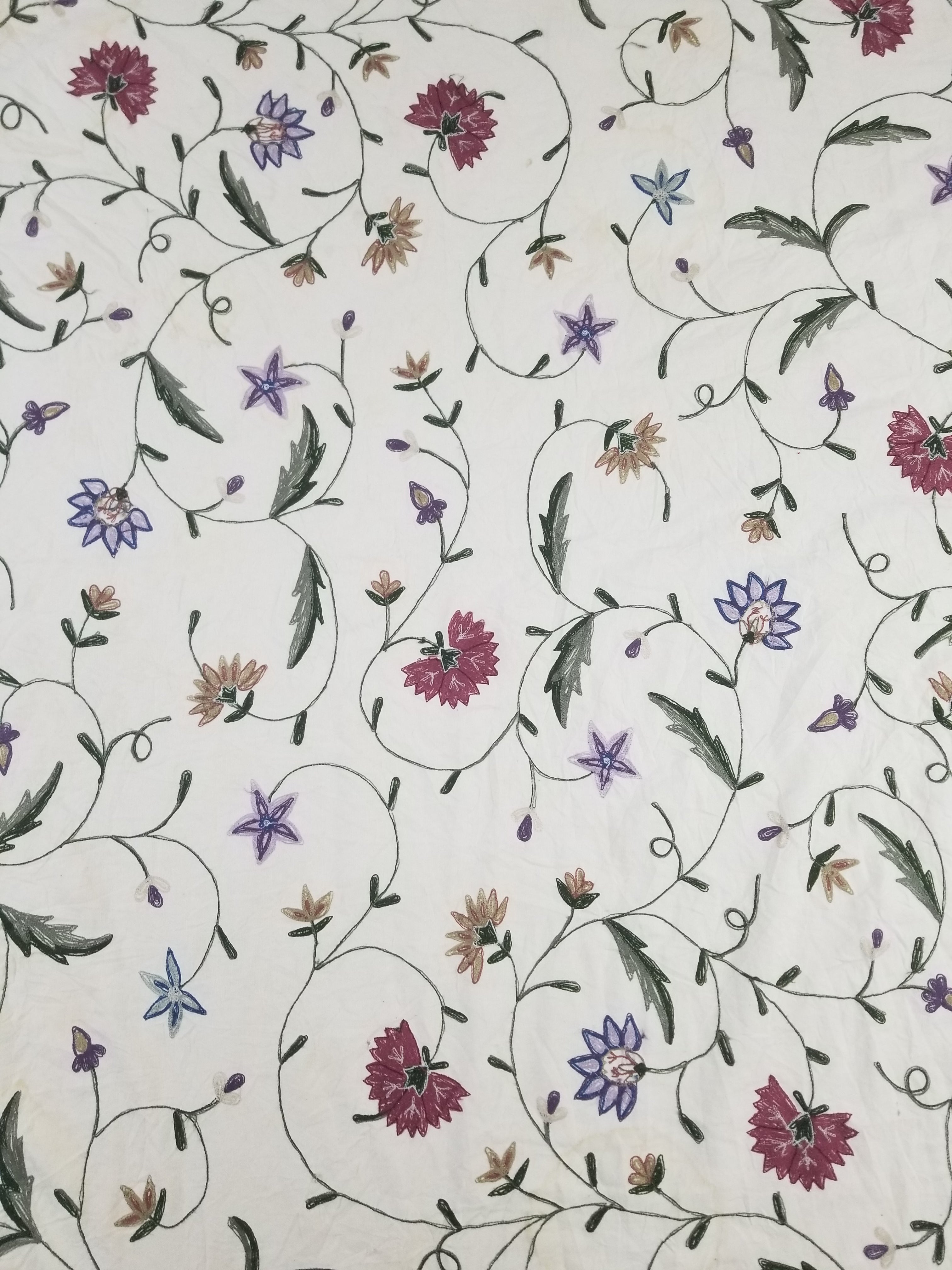 Vintage Traditional Kashmiri Crewel Embroidered Floral Bedspread 242x220cm