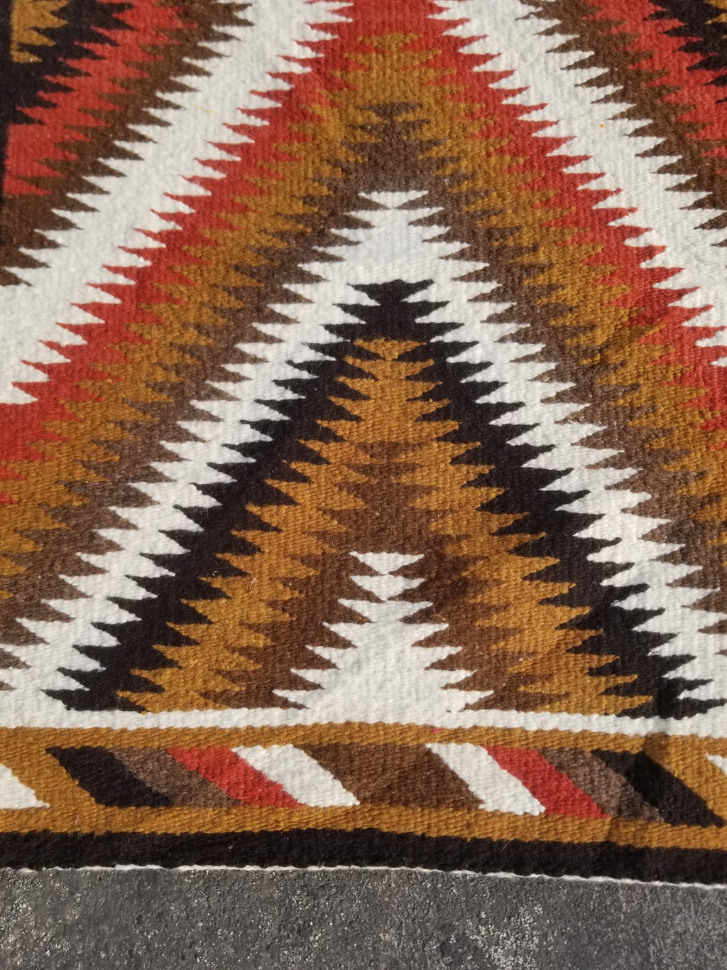 Vintage Handmade Native American Navajo Eye Dazzler Multicolor Wool Rug 86x44cm
