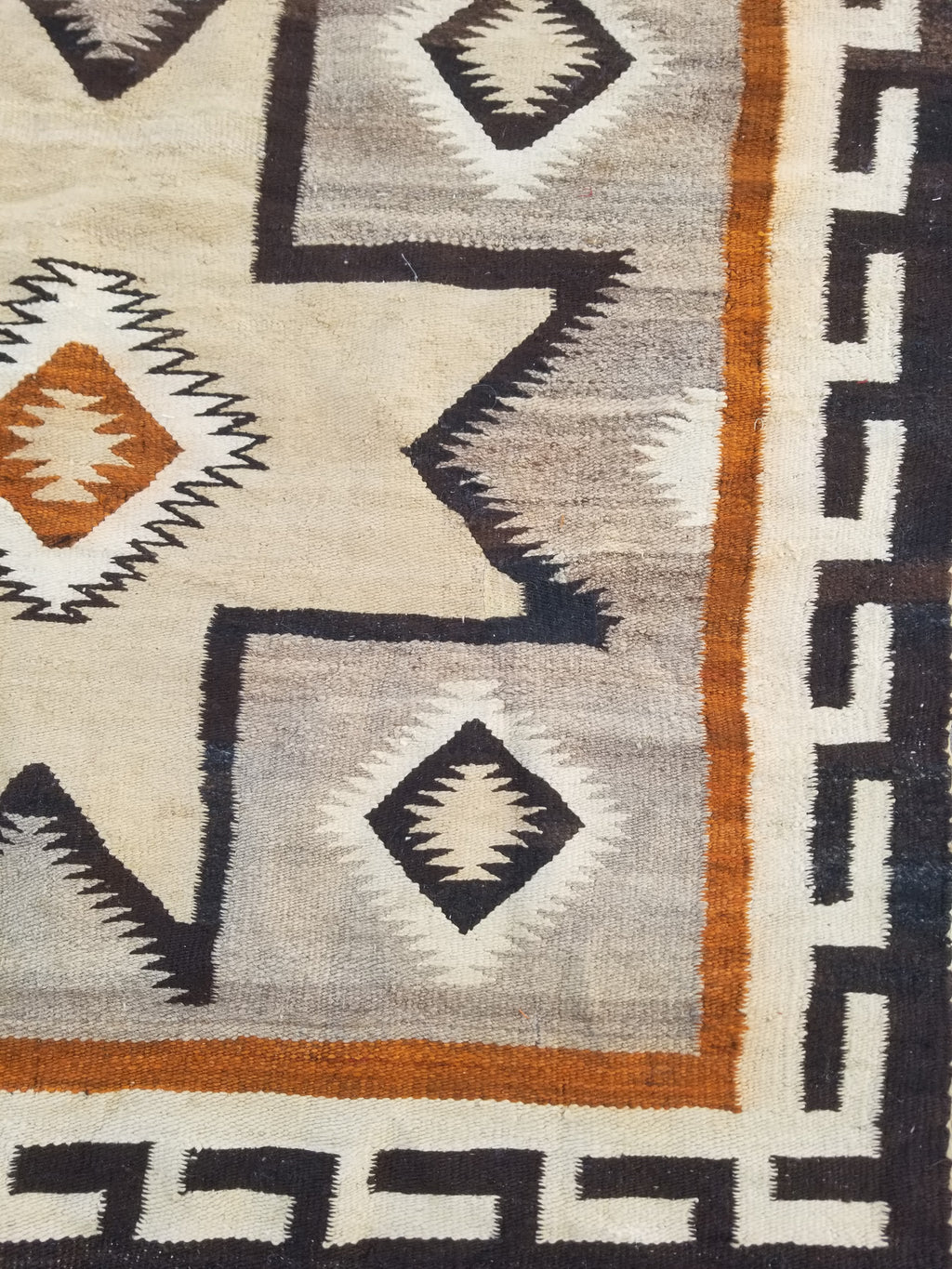 Vintage Handwoven American Navajo Geometric Pattern Wool Rug 191x110cm