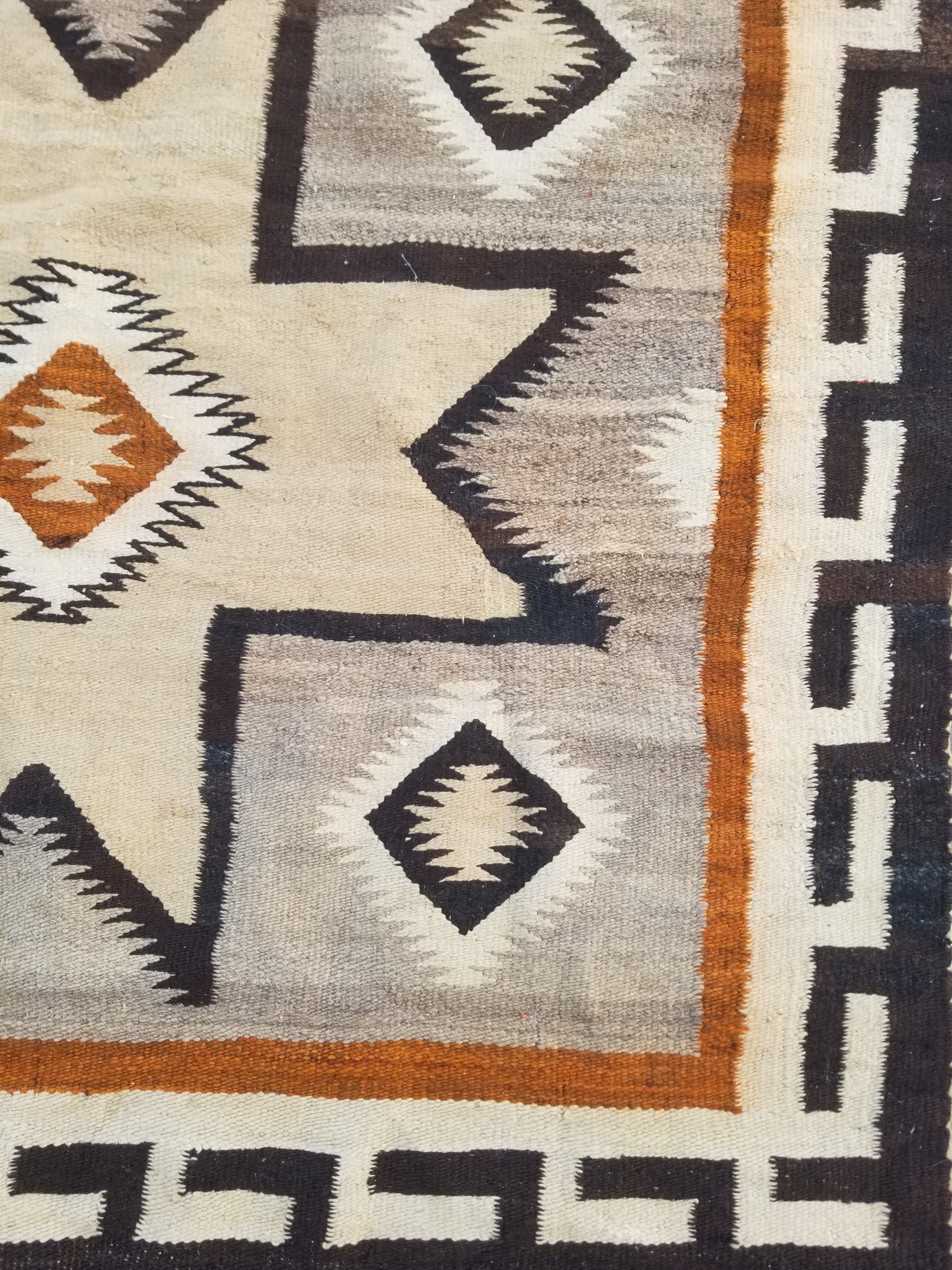 Vintage Handwoven American Navajo Geometric Pattern Wool Rug 191x110cm