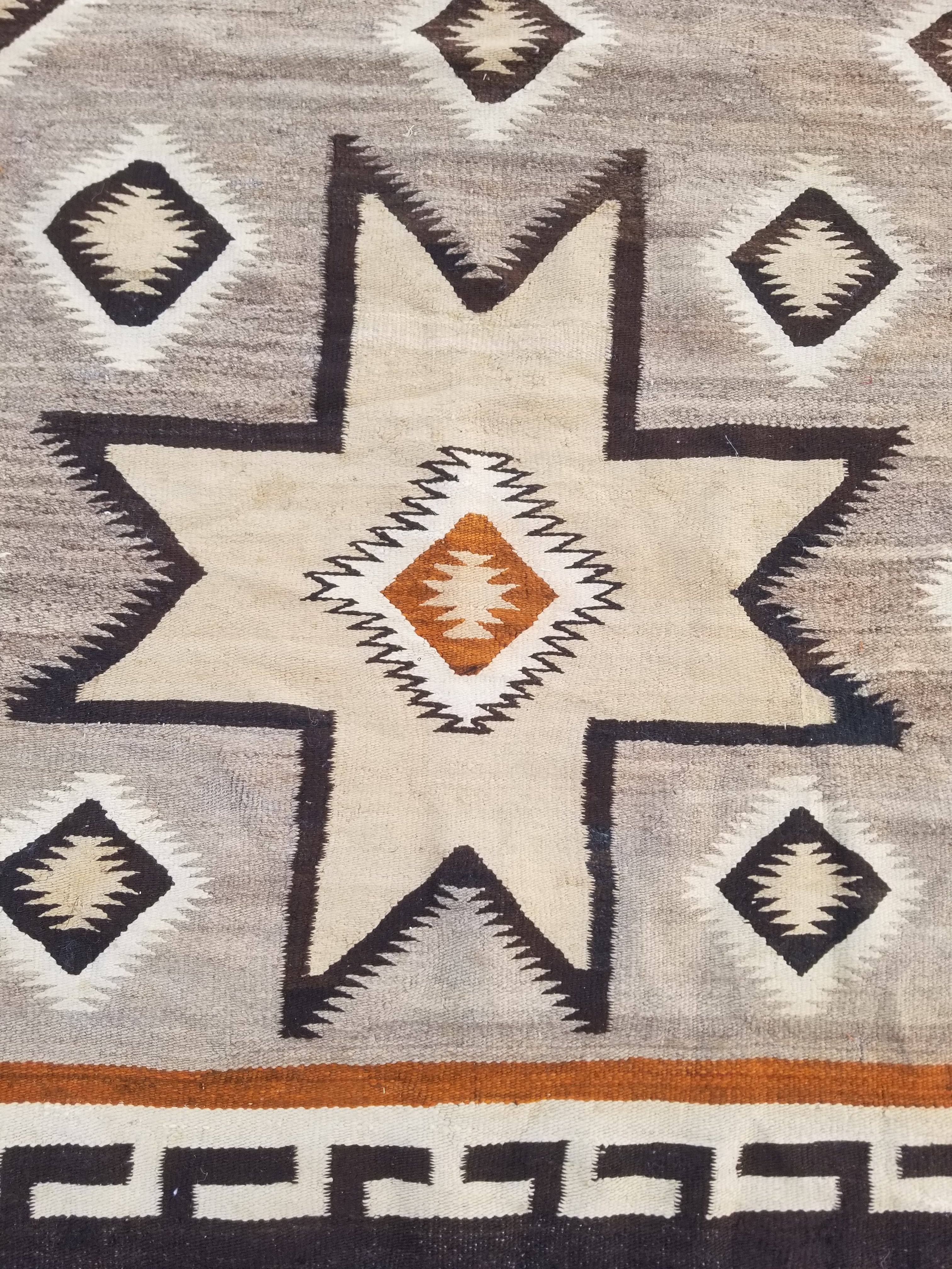 Vintage Handwoven American Navajo Geometric Pattern Wool Rug 191x110cm