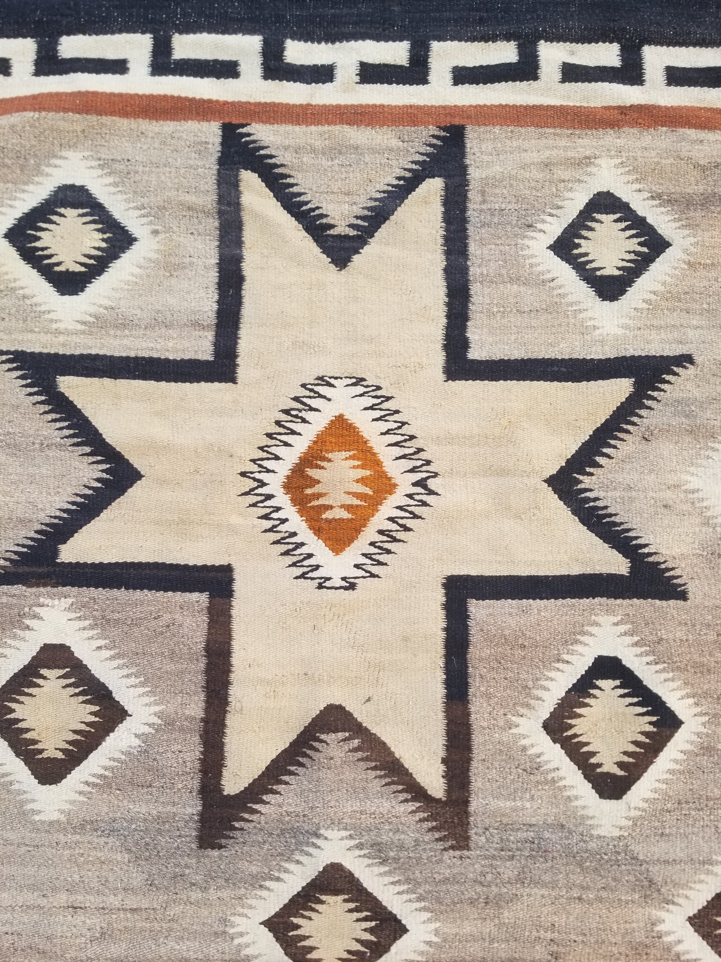 Vintage Handwoven American Navajo Geometric Pattern Wool Rug 191x110cm