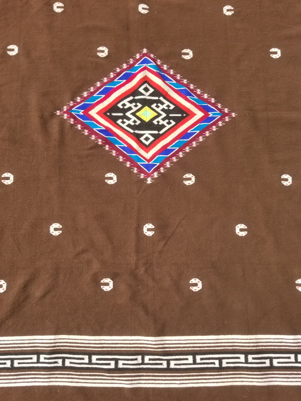 Vintage Handmade Mexican Tribal Medallion Wool Kilim Rug 209x122cm