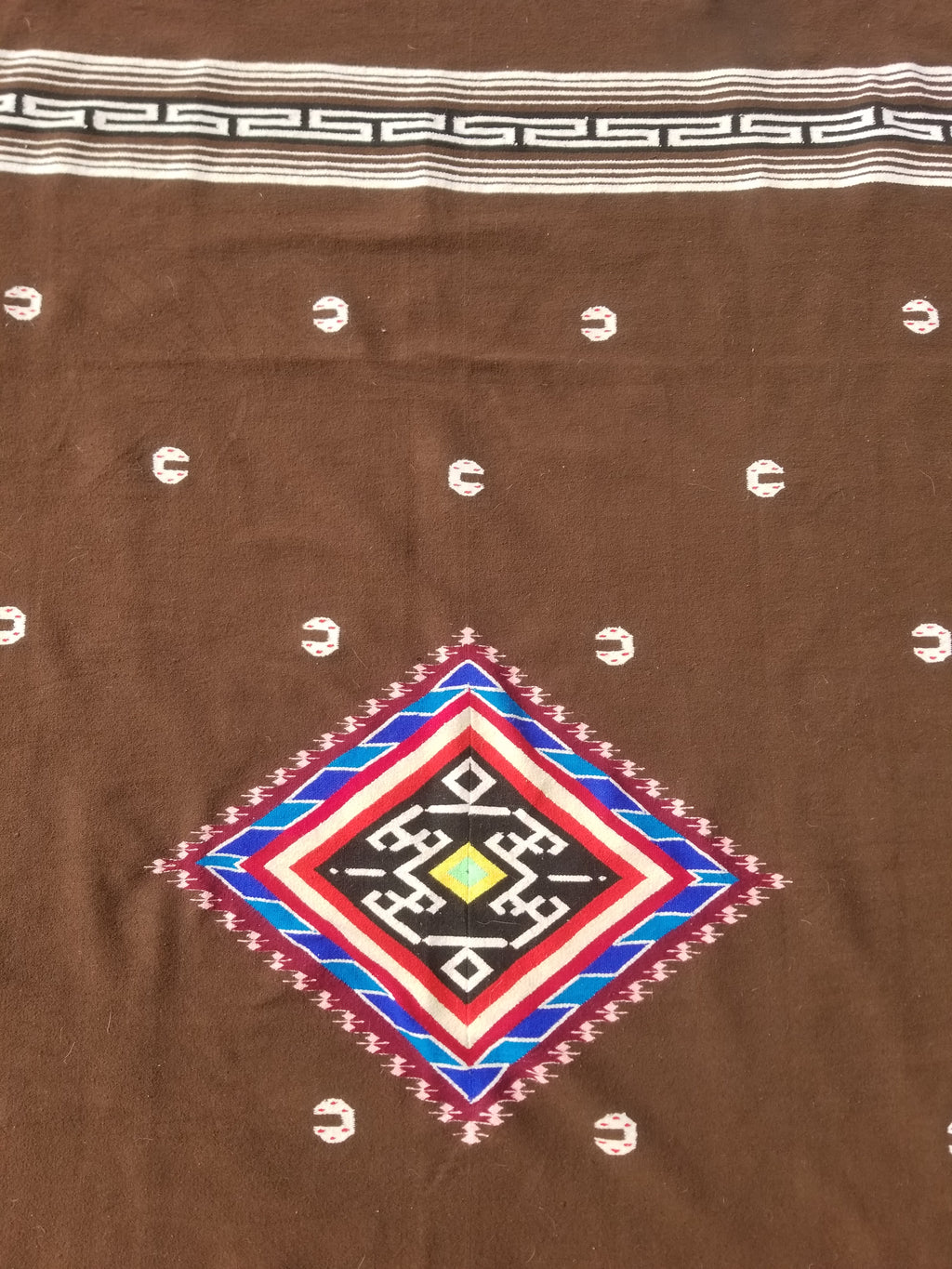 Vintage Handmade Mexican Tribal Medallion Wool Kilim Rug 209x122cm