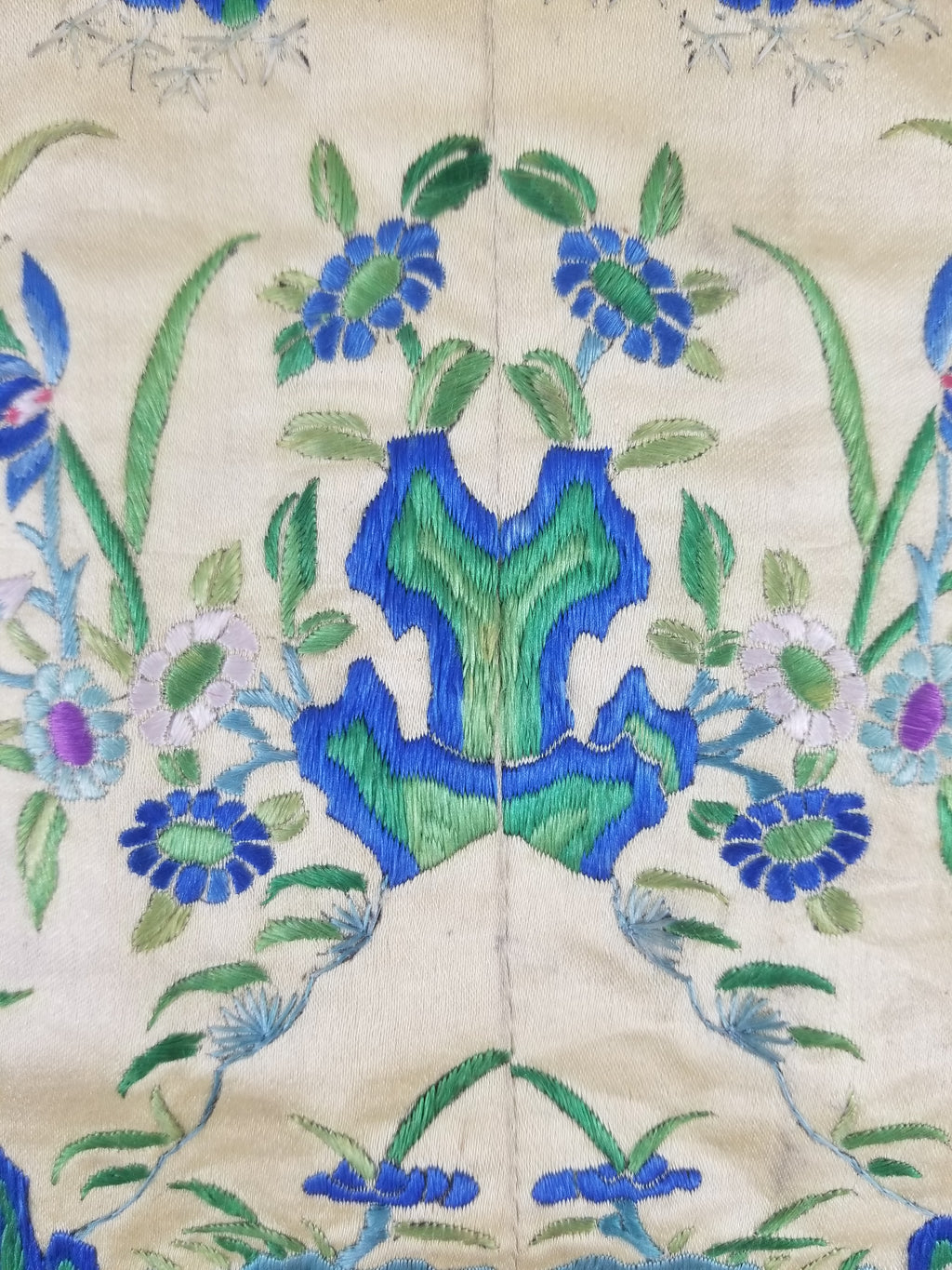 Antique Chinese Silk Hand Embroidered Avian Motifs Tapestry 64x34cm