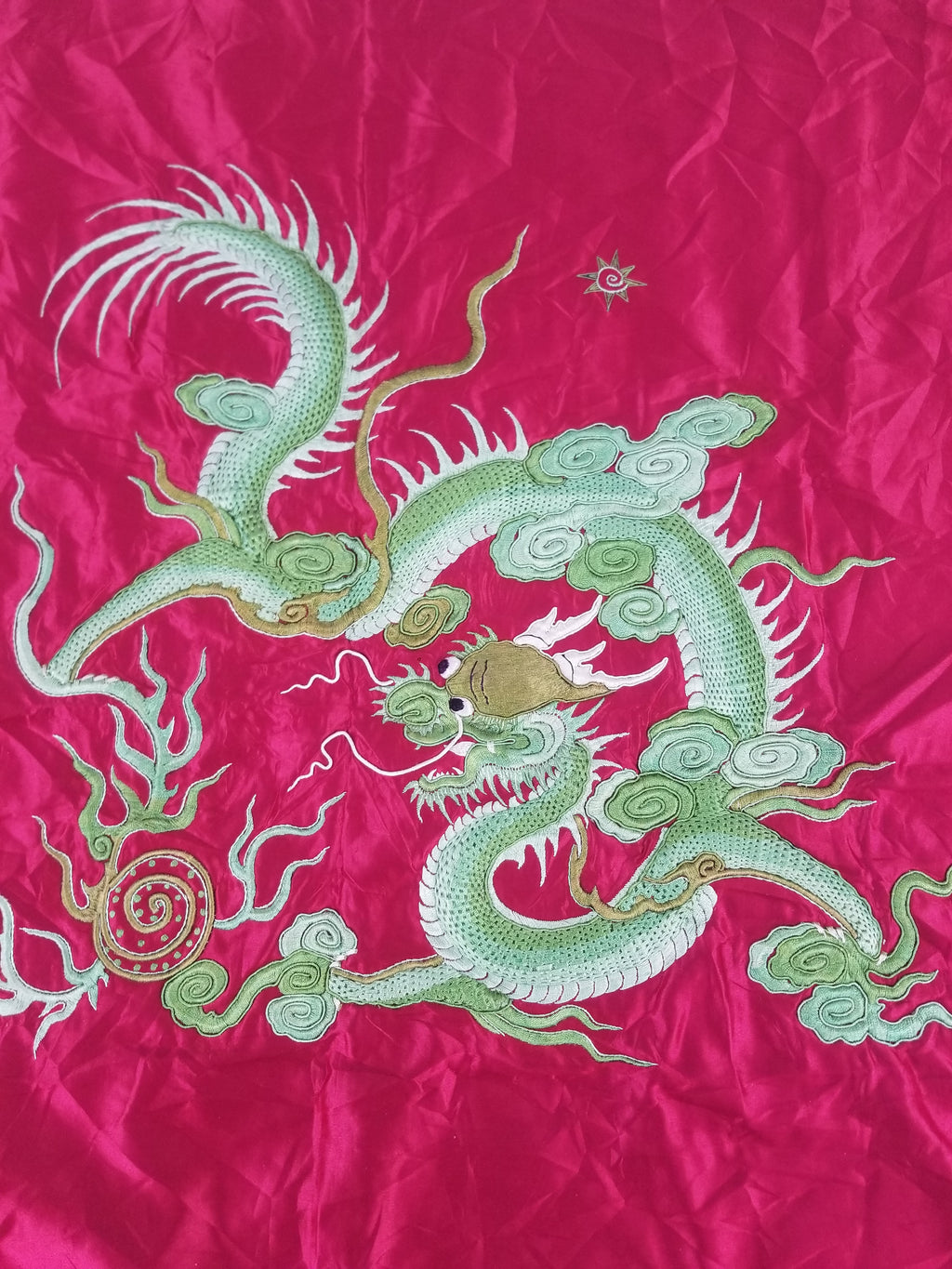 Vintage Chinese Hand Embroidered Dragon Silk Tapestry 60x57cm