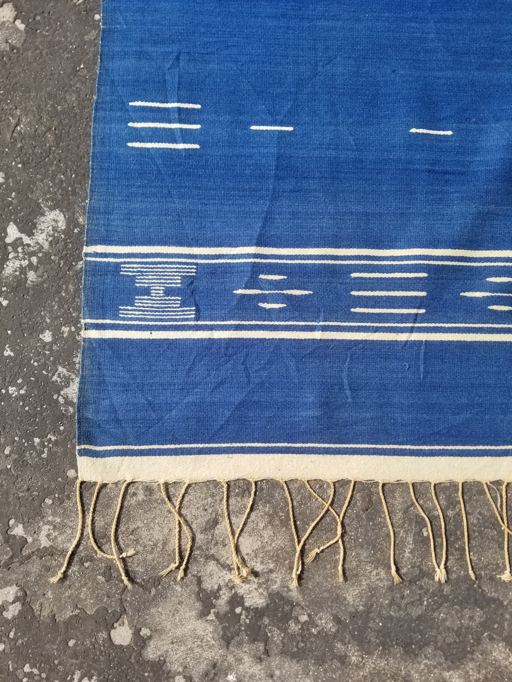 Vintage Traditional Handwoven Mexican Chimayo Wool Blue Kilim 166x112cm
