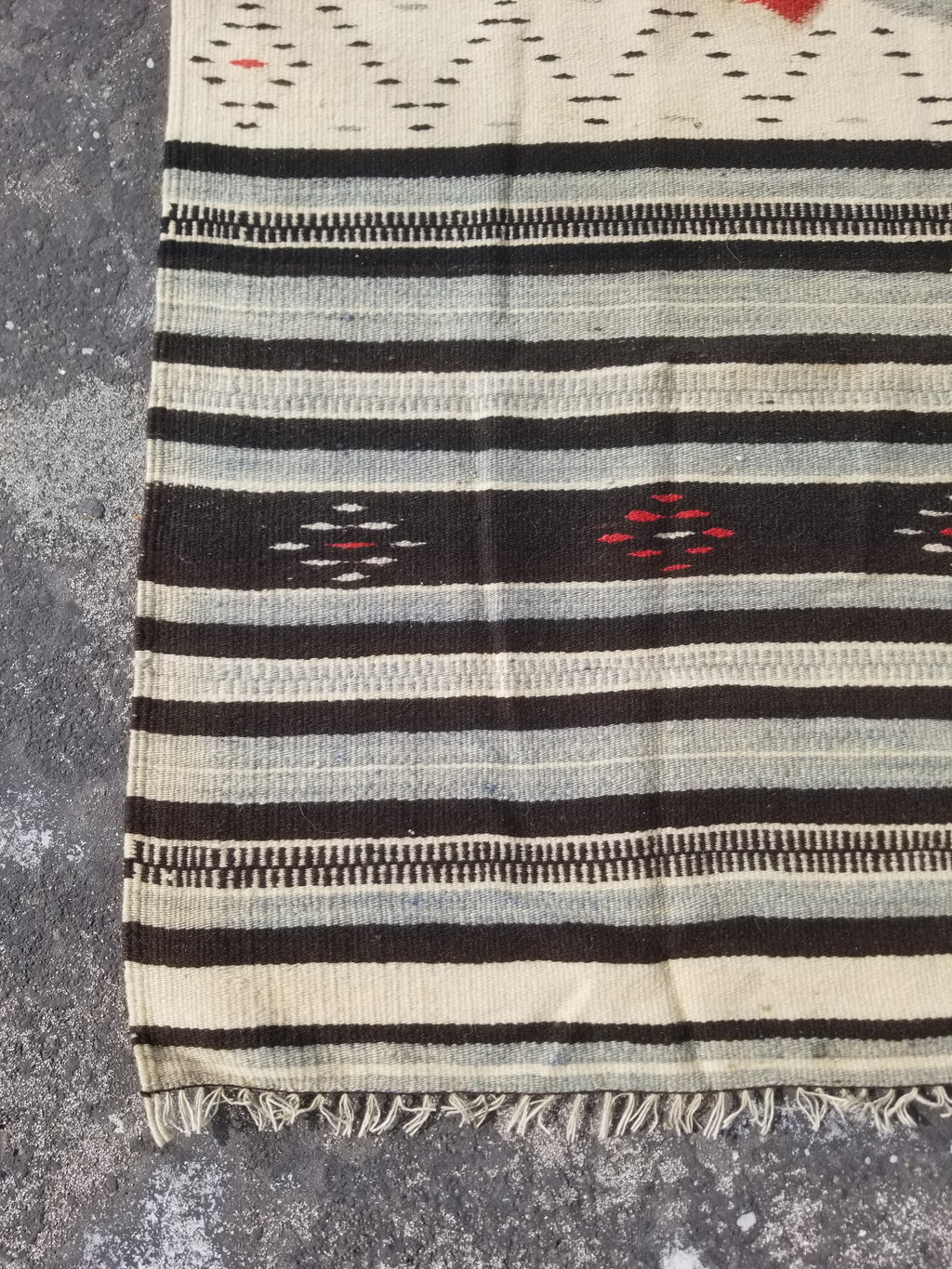 Vintage Traditional Handwoven Mexican Saltillo Wool Kilim 167x126cm