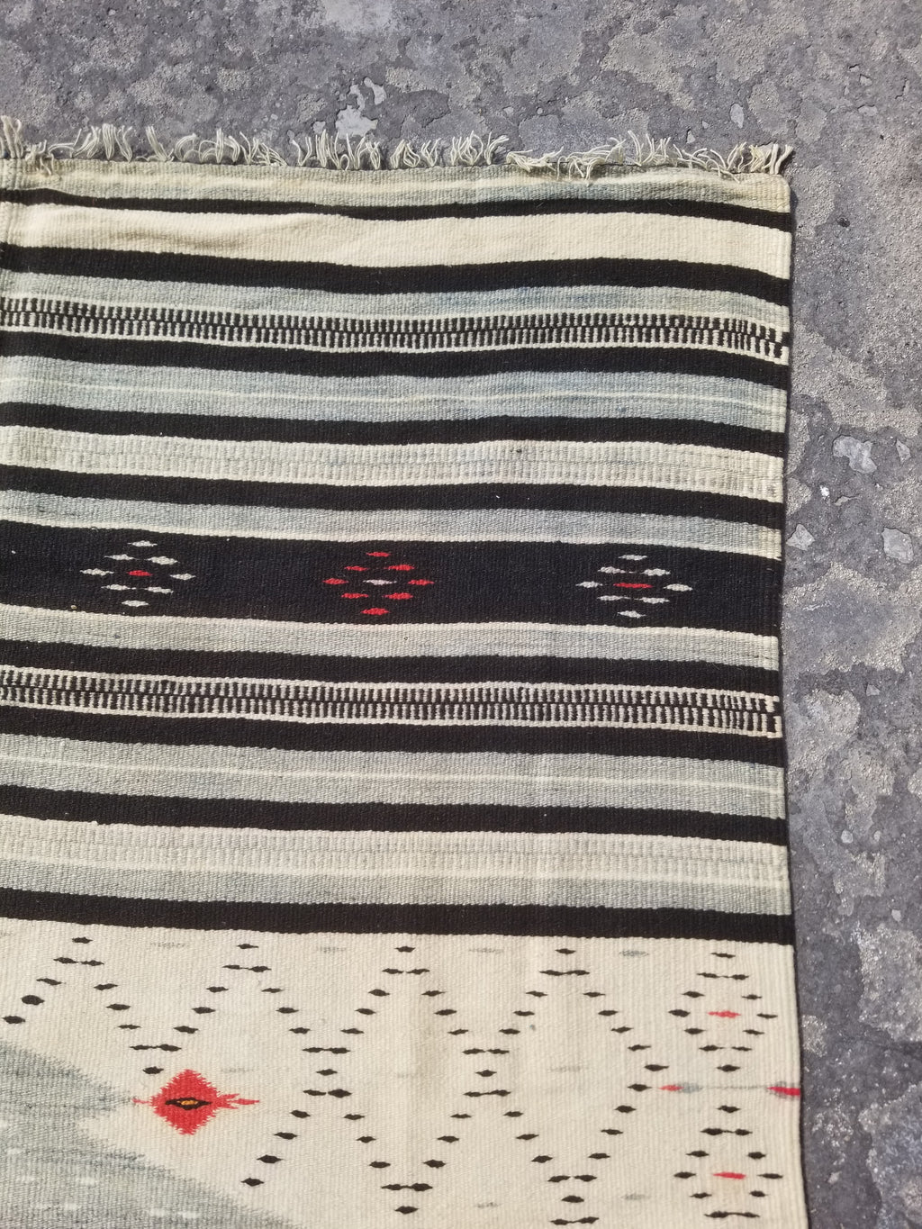 Vintage Traditional Handwoven Mexican Saltillo Wool Kilim 167x126cm