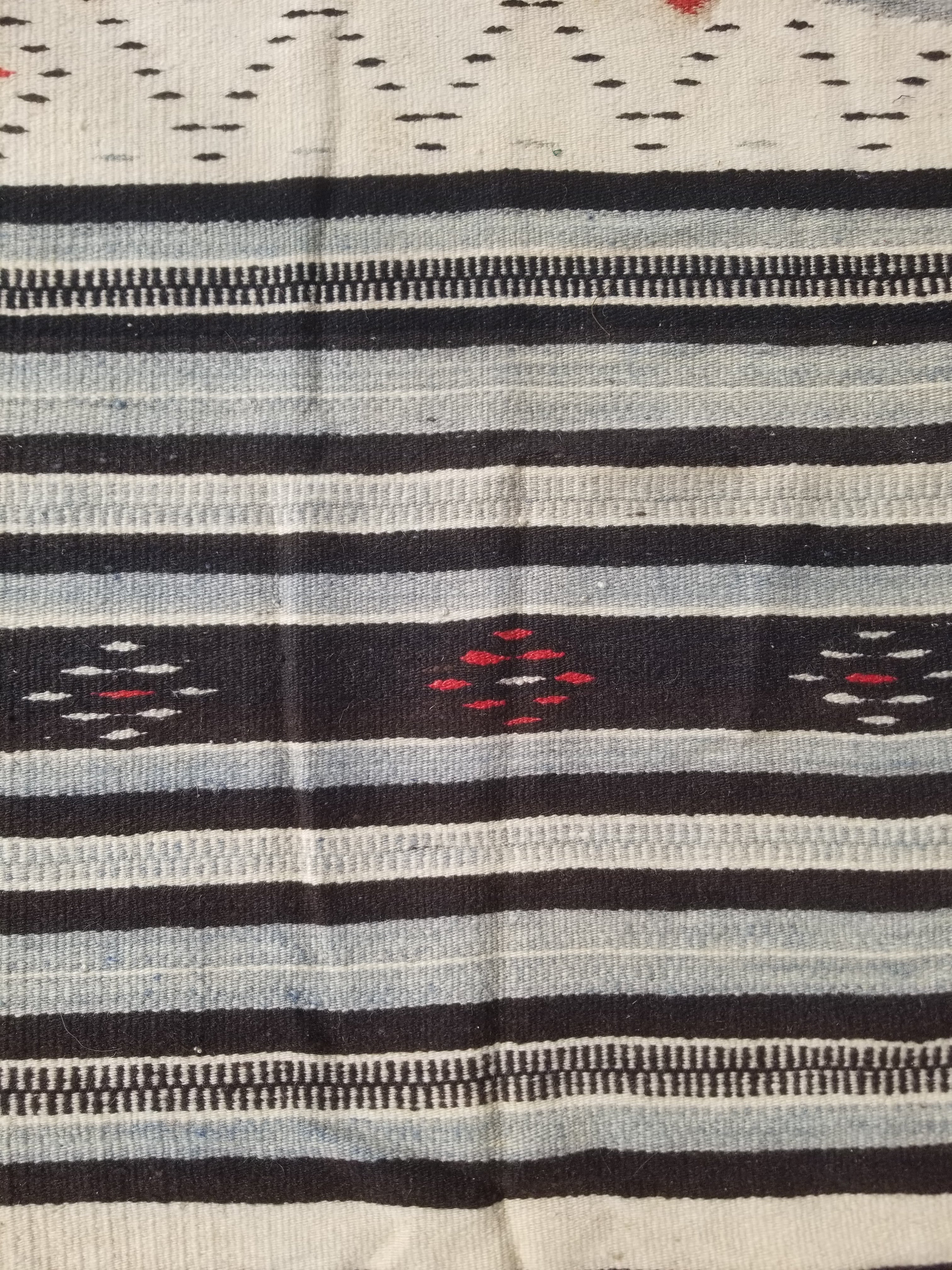 Vintage Traditional Handwoven Mexican Saltillo Wool Kilim 167x126cm