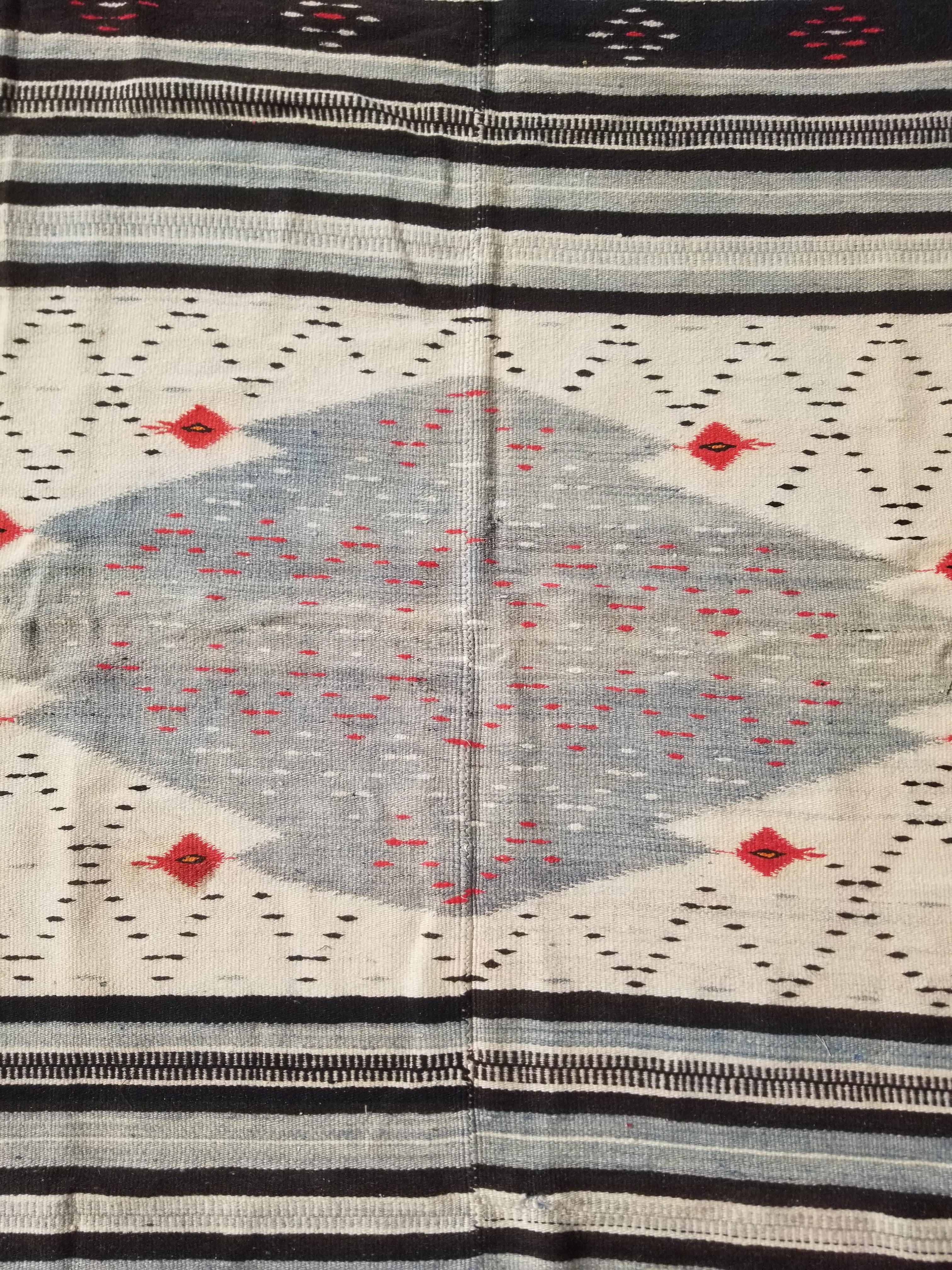 Vintage Traditional Handwoven Mexican Saltillo Wool Kilim 167x126cm