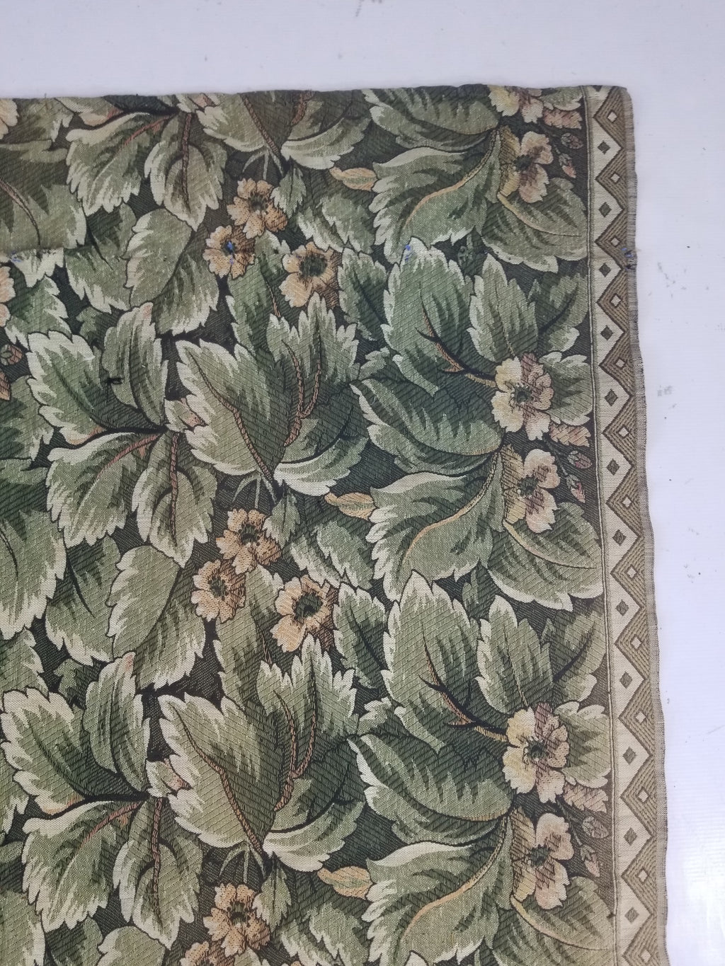 Vintage European Verdure Romantic Garden Scene Woven Tapestry 282x120cm