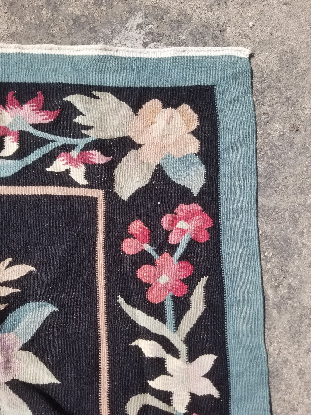 Vintage Traditional Handwoven Bessarabian Style Wool Floral Kilim 268x177cm