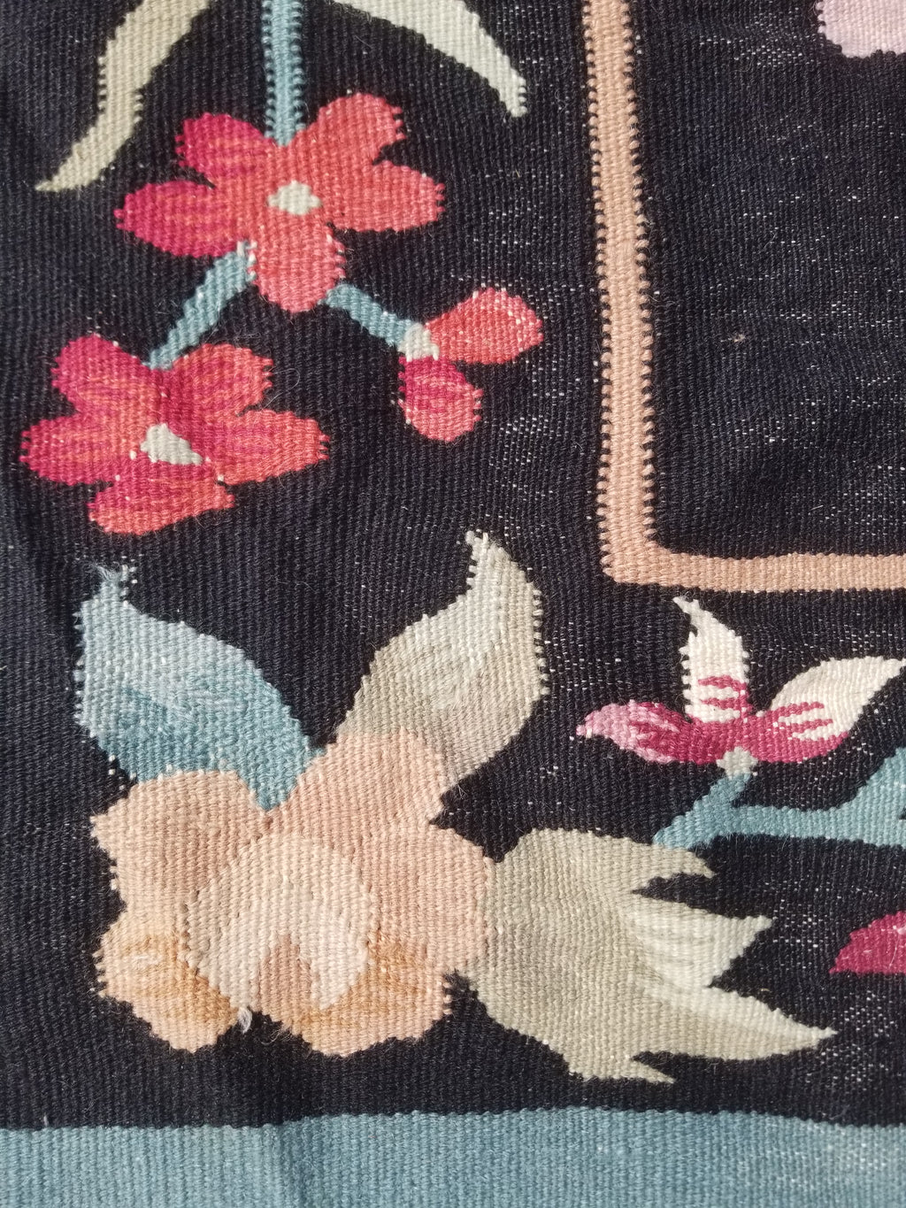 Vintage Traditional Handwoven Bessarabian Style Wool Floral Kilim 268x177cm