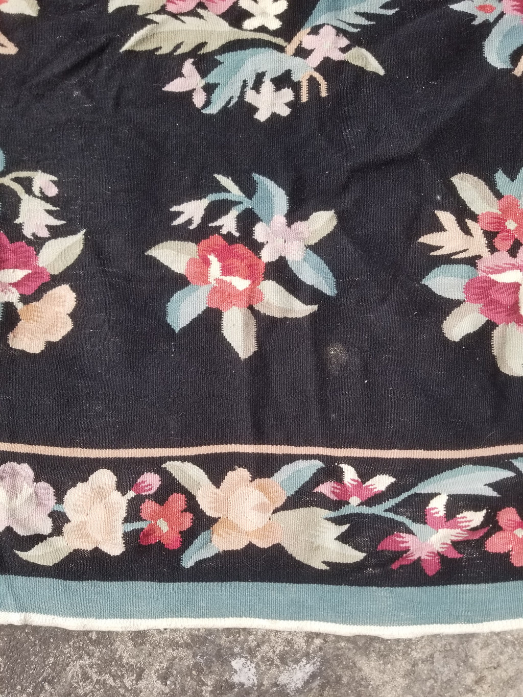 Vintage Traditional Handwoven Bessarabian Style Wool Floral Kilim 268x177cm