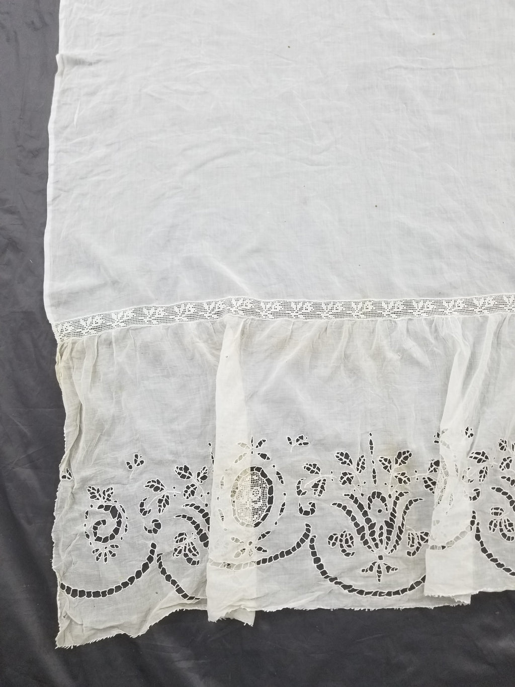 Antique Italian Filet Lace Cherub Floral Cutwork Tablecloth 320x185cm