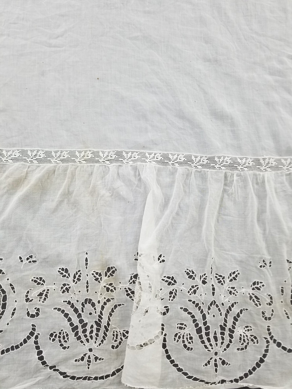 Antique Italian Filet Lace Cherub Floral Cutwork Tablecloth 320x185cm