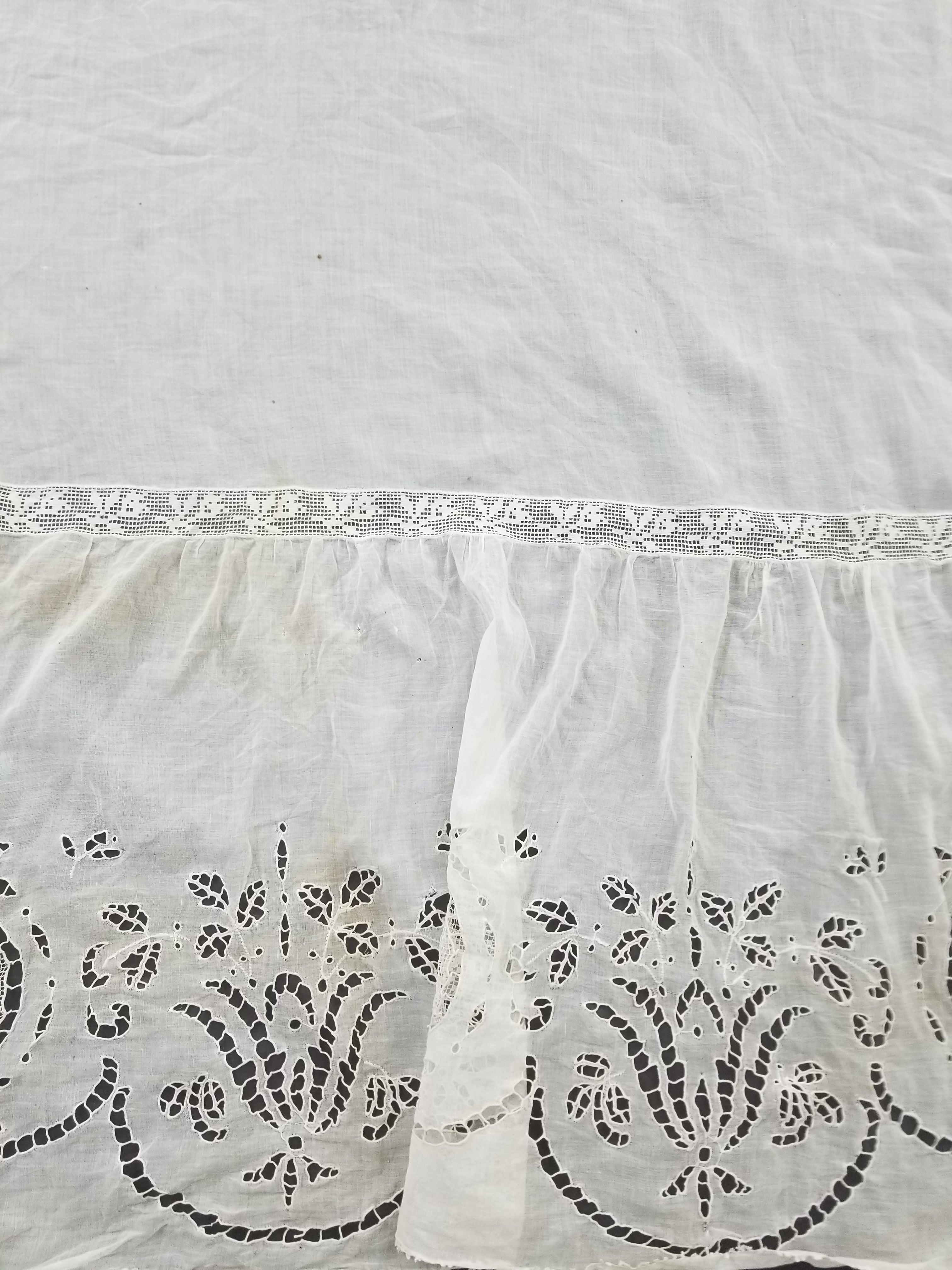 Antique Italian Filet Lace Cherub Floral Cutwork Tablecloth 320x185cm