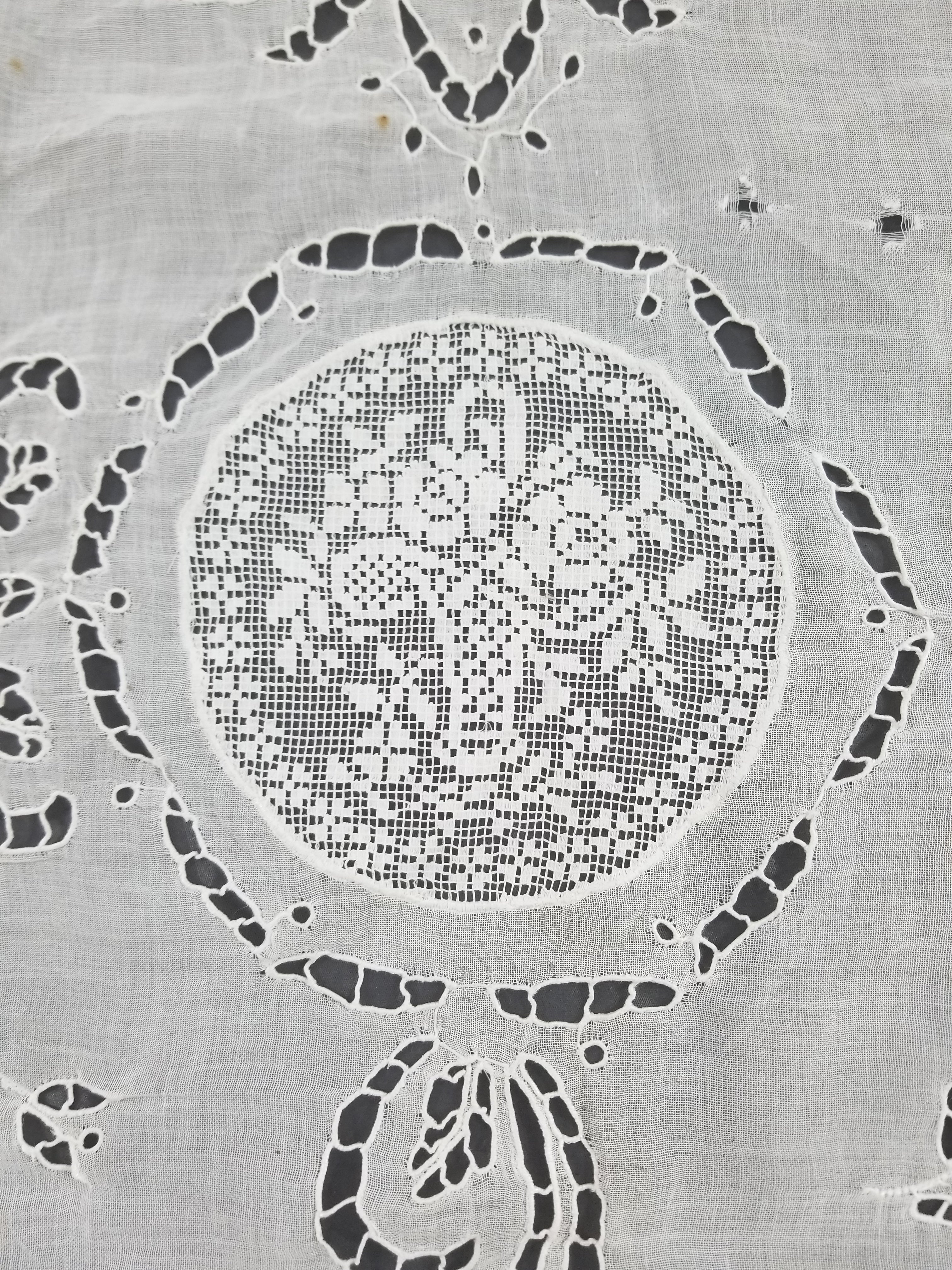 Antique Italian Filet Lace Cherub Floral Cutwork Tablecloth 320x185cm
