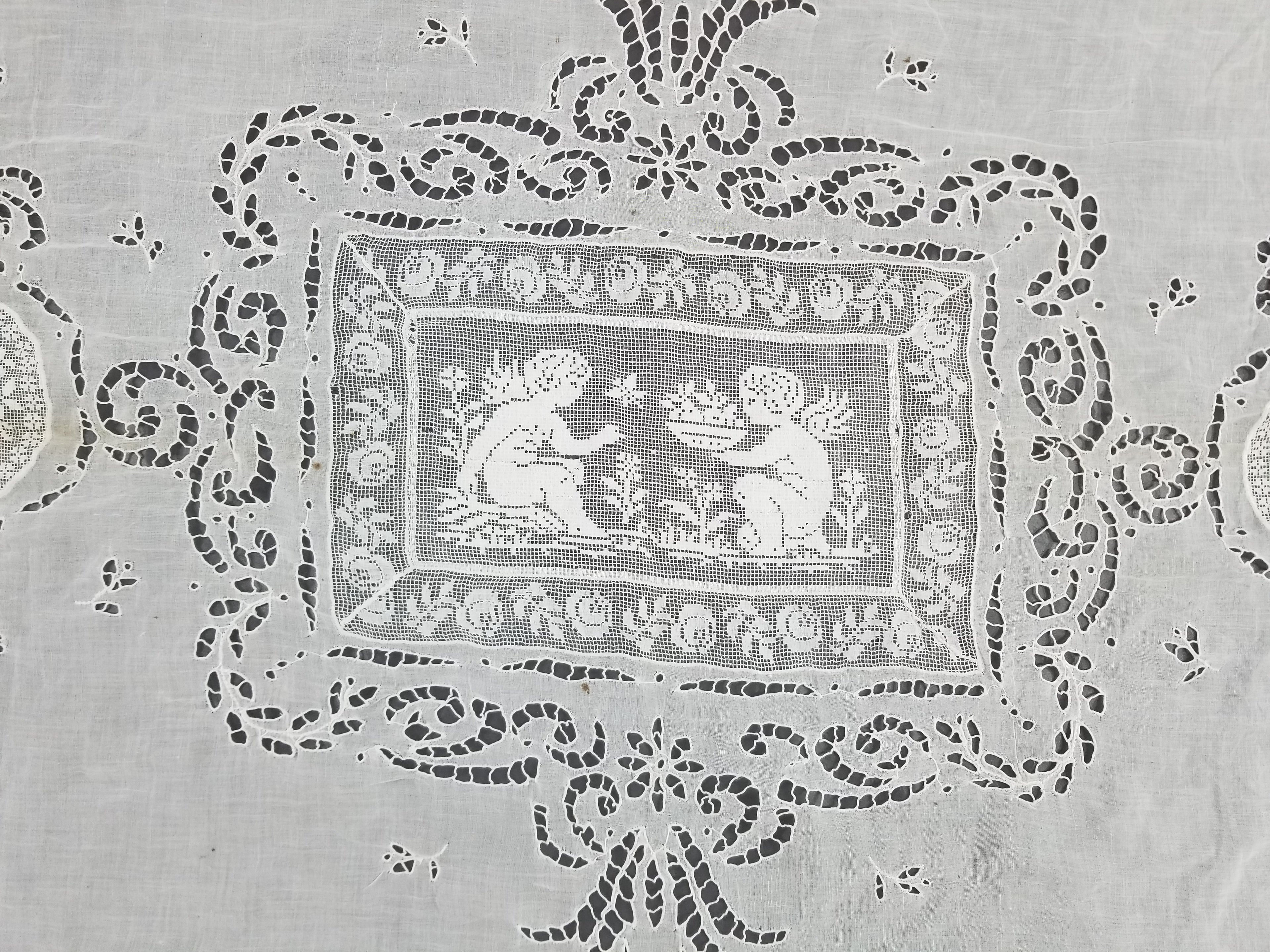 Antique Italian Filet Lace Cherub Floral Cutwork Tablecloth 320x185cm