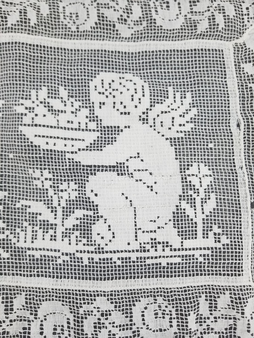Antique Italian Filet Lace Cherub Floral Cutwork Tablecloth 320x185cm