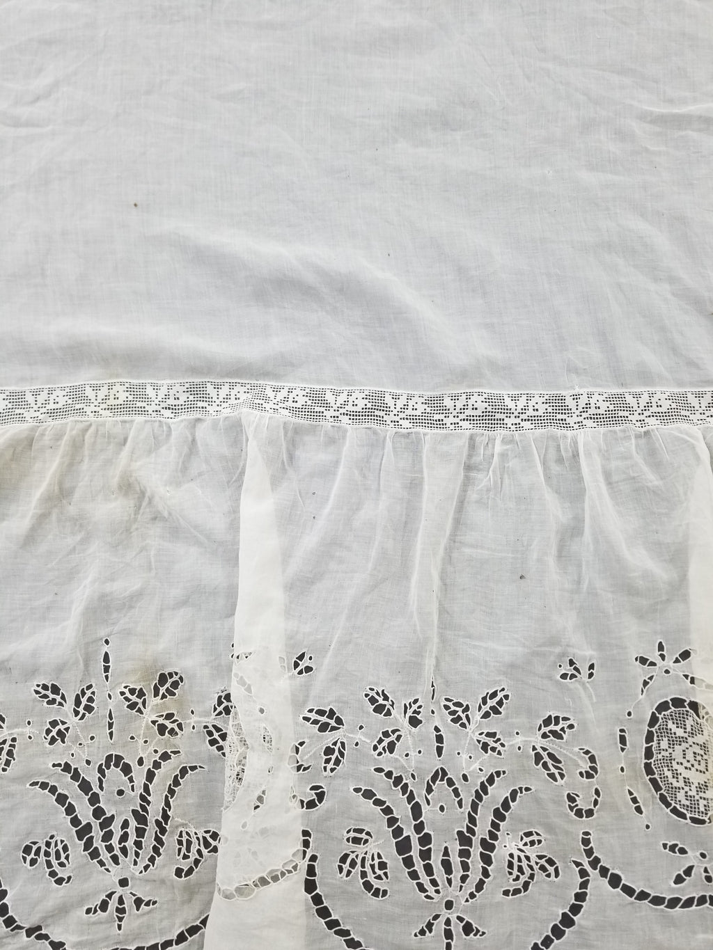 Antique Italian Filet Lace Cherub Floral Cutwork Tablecloth 320x185cm