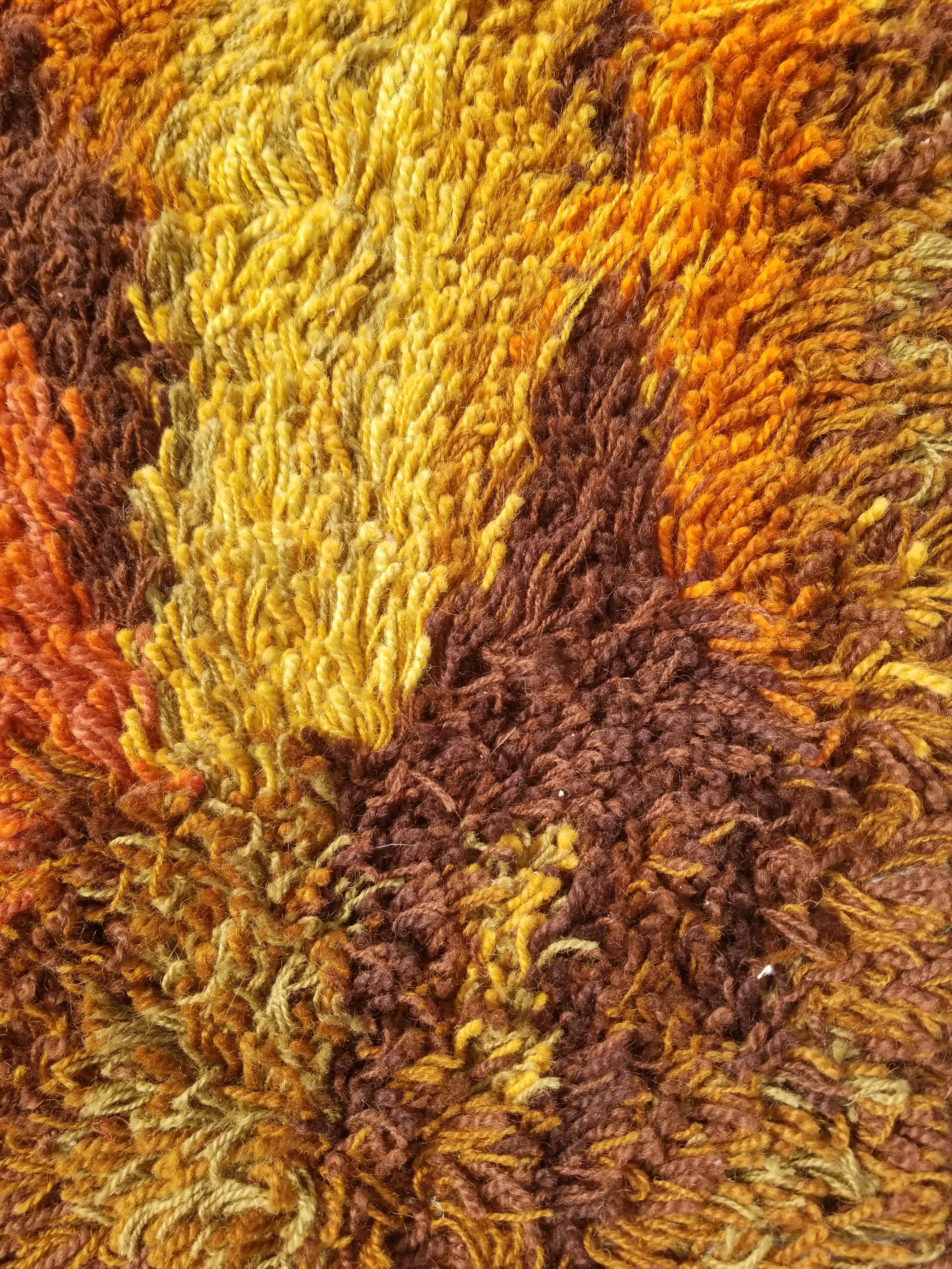 Vintage Traditional Handwoven Scandinavian Wool Shaggy Rya Rug 106x58cm