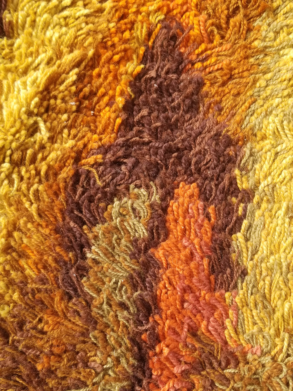 Vintage Traditional Handwoven Scandinavian Wool Shaggy Rya Rug 106x58cm