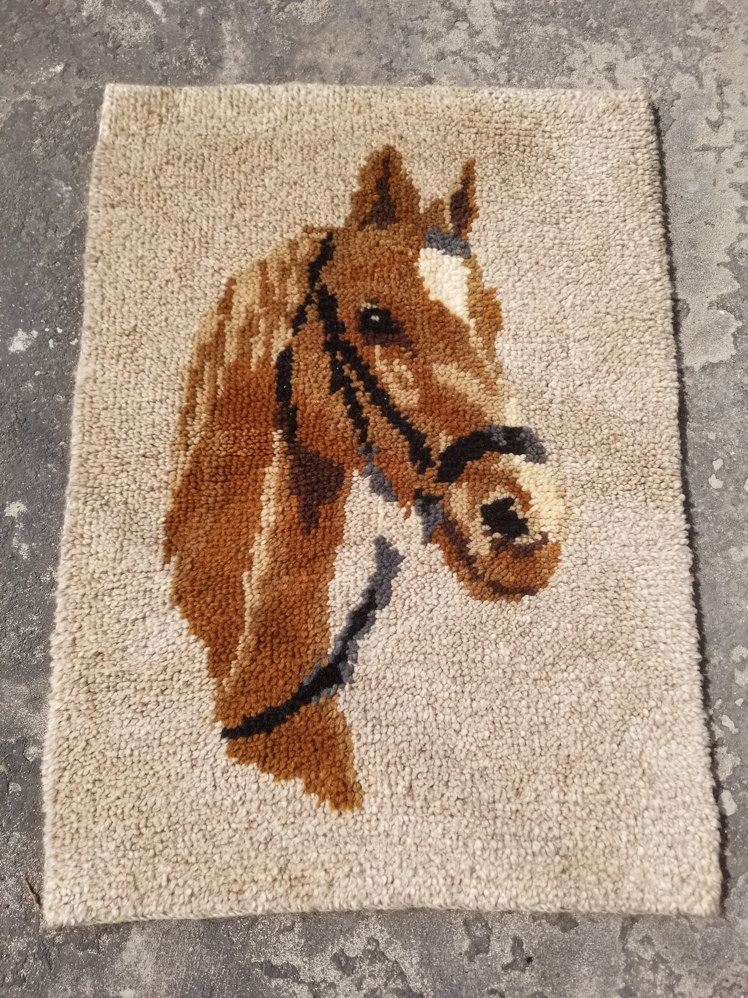 Vintage 1970s Handmade Latch Hook Horse Head Design Wool Wall Hanging Rug 95x69c