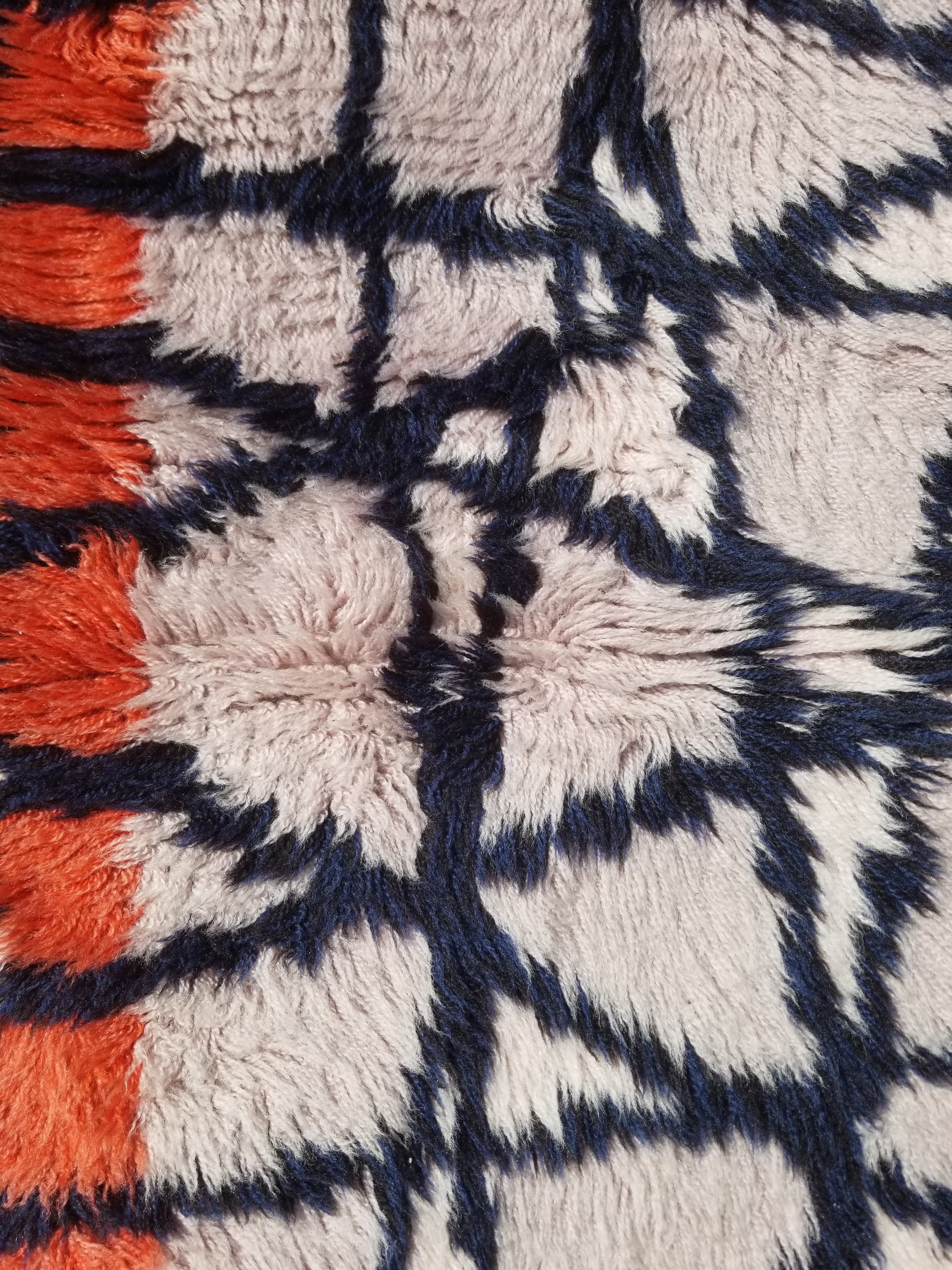 Vintage Traditional Handwoven Scandinavian Wool Shag Rya Rug 131x77cm