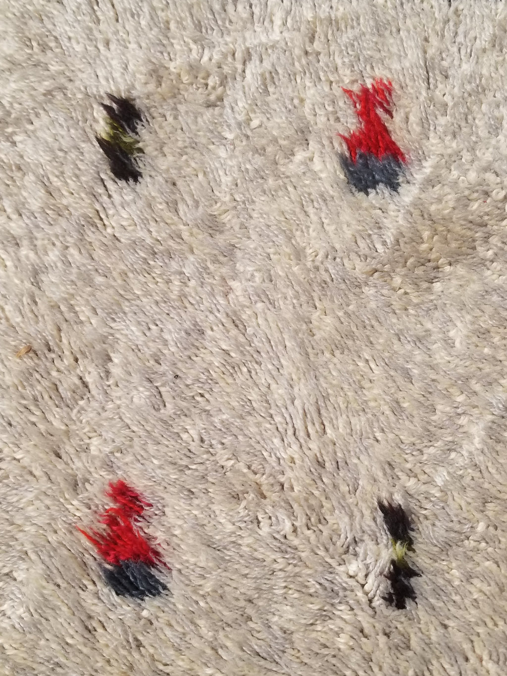 Vintage Traditional Handwoven Moroccan Azilal Wool Shaggy Rug 149x68cm