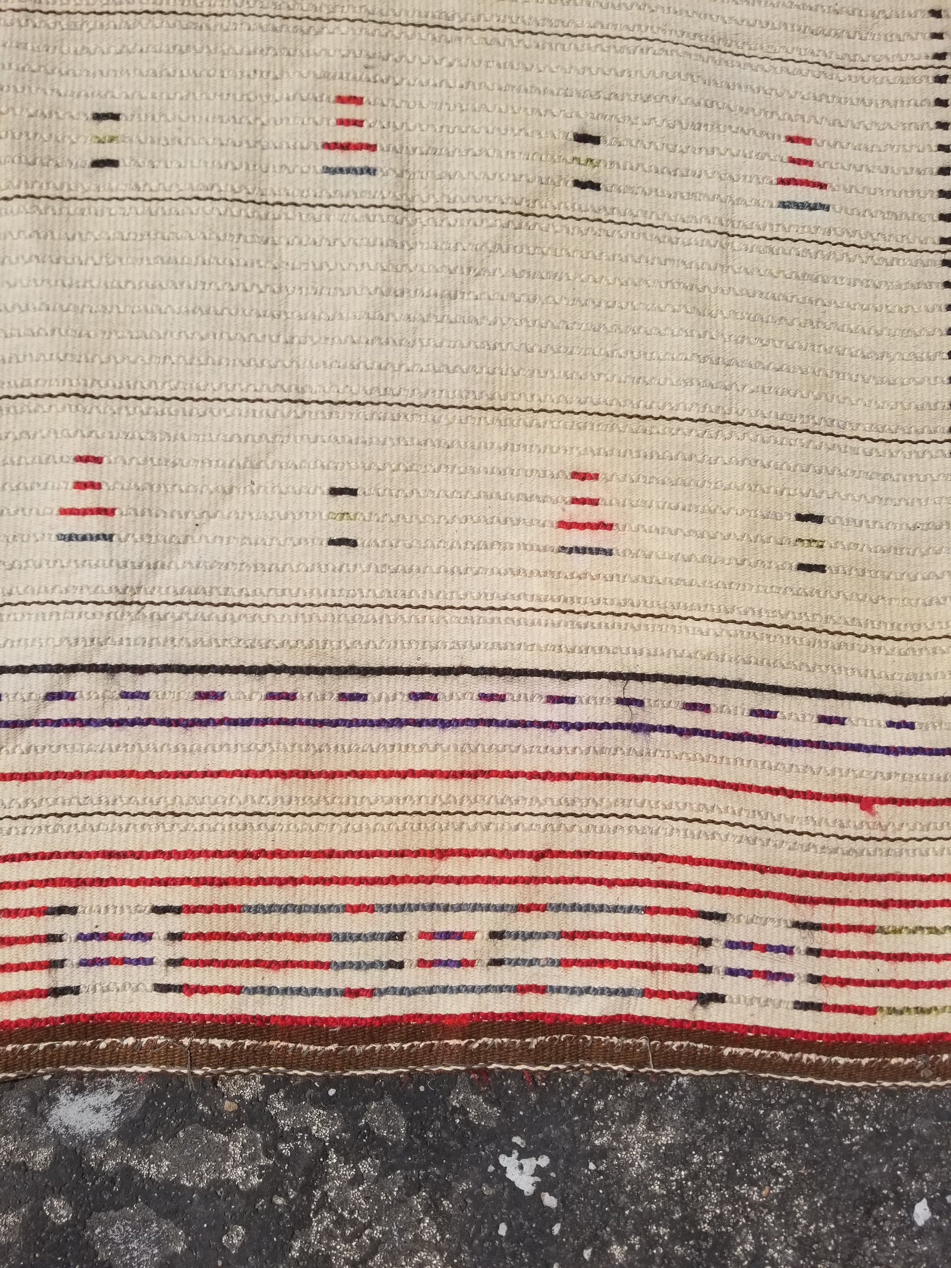 Vintage Traditional Handwoven Moroccan Azilal Wool Shaggy Rug 149x68cm