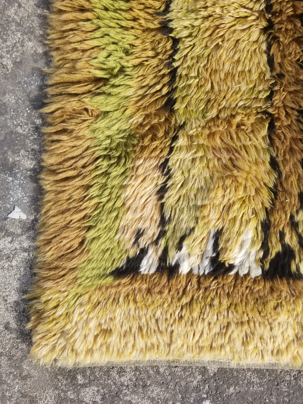 Vintage Traditional Handmade Scandinavian Wool Rya Shag Rug 106x66cm