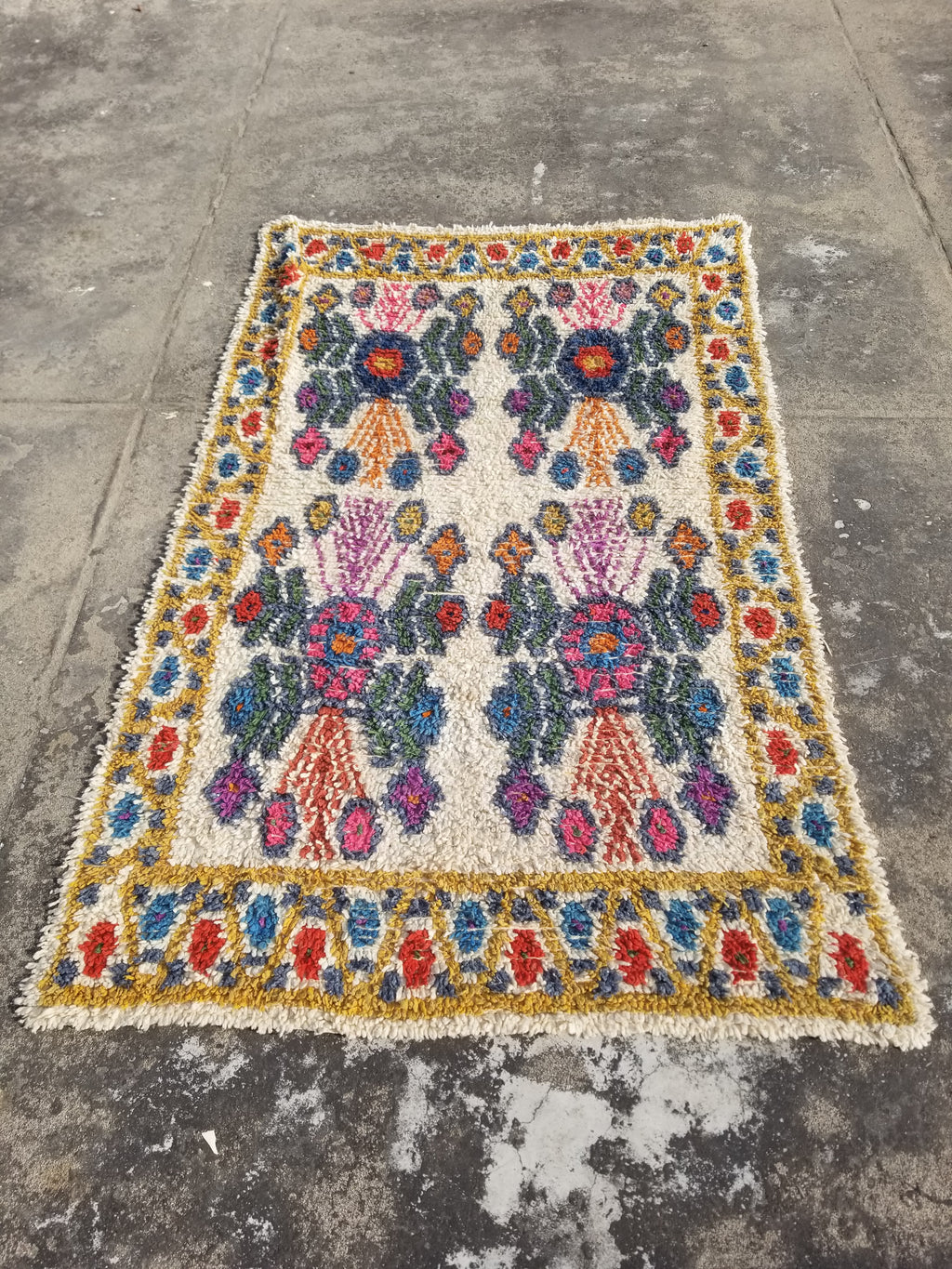 Vintage Traditional Handmade Moroccan Beni Ourain Style Wool Shag Rug 230x144cm