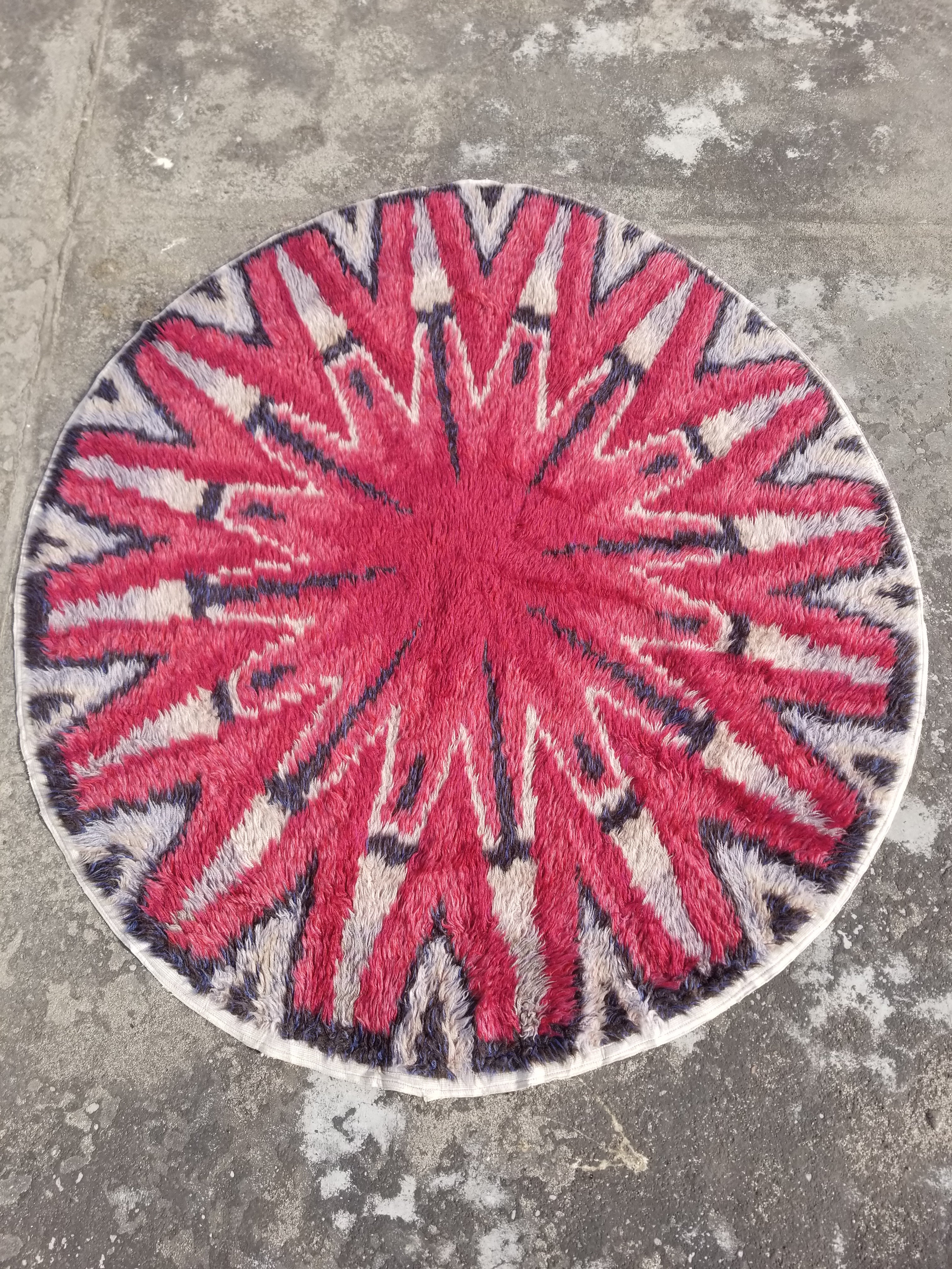 Vintage Traditional Handmade Swedish Rya Wool Multicolor Shag Rug 148x138cm