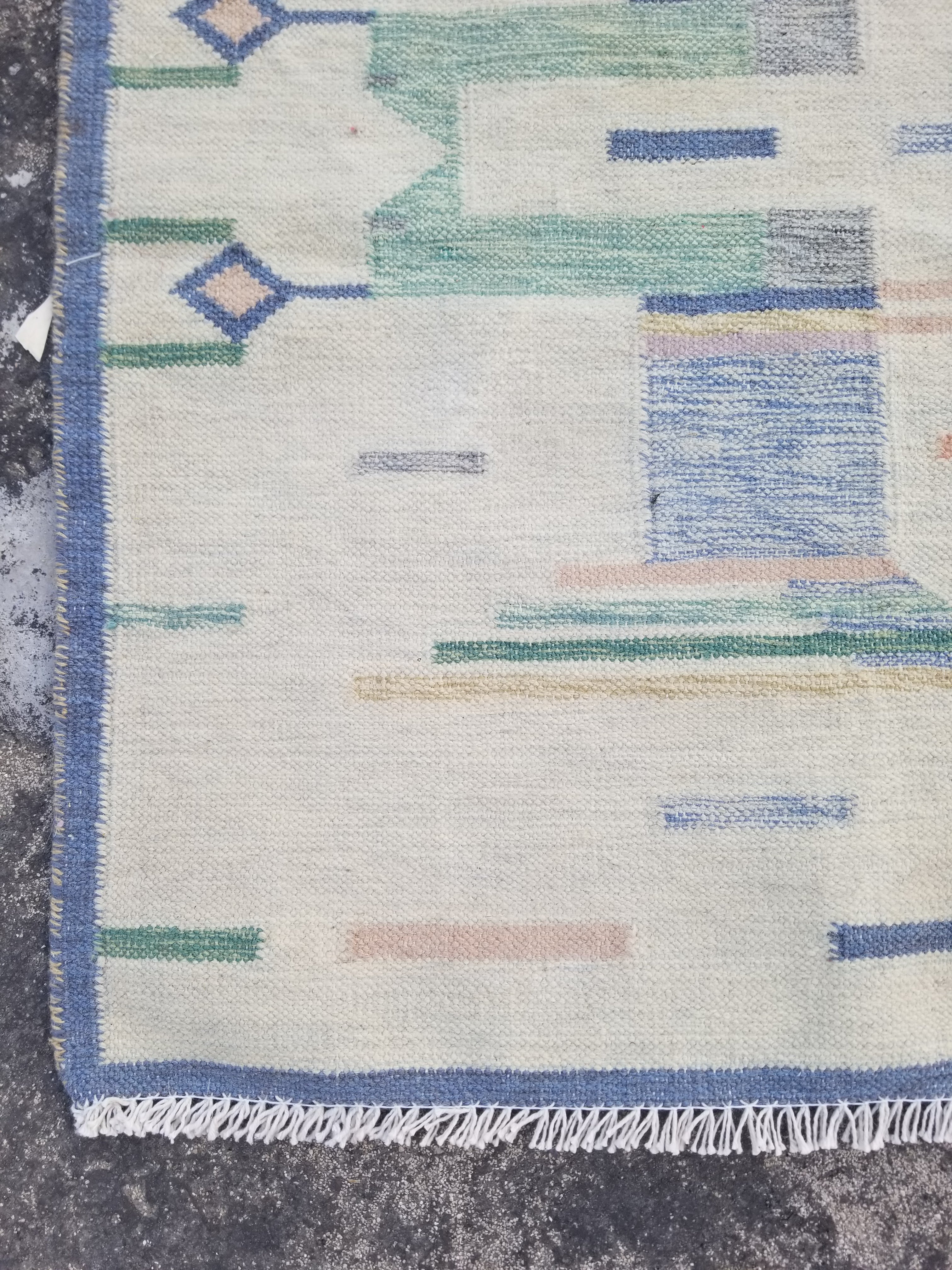 Vintage Traditional Handwoven Scandinavian Wool Multicolor Kilim 173x96cm